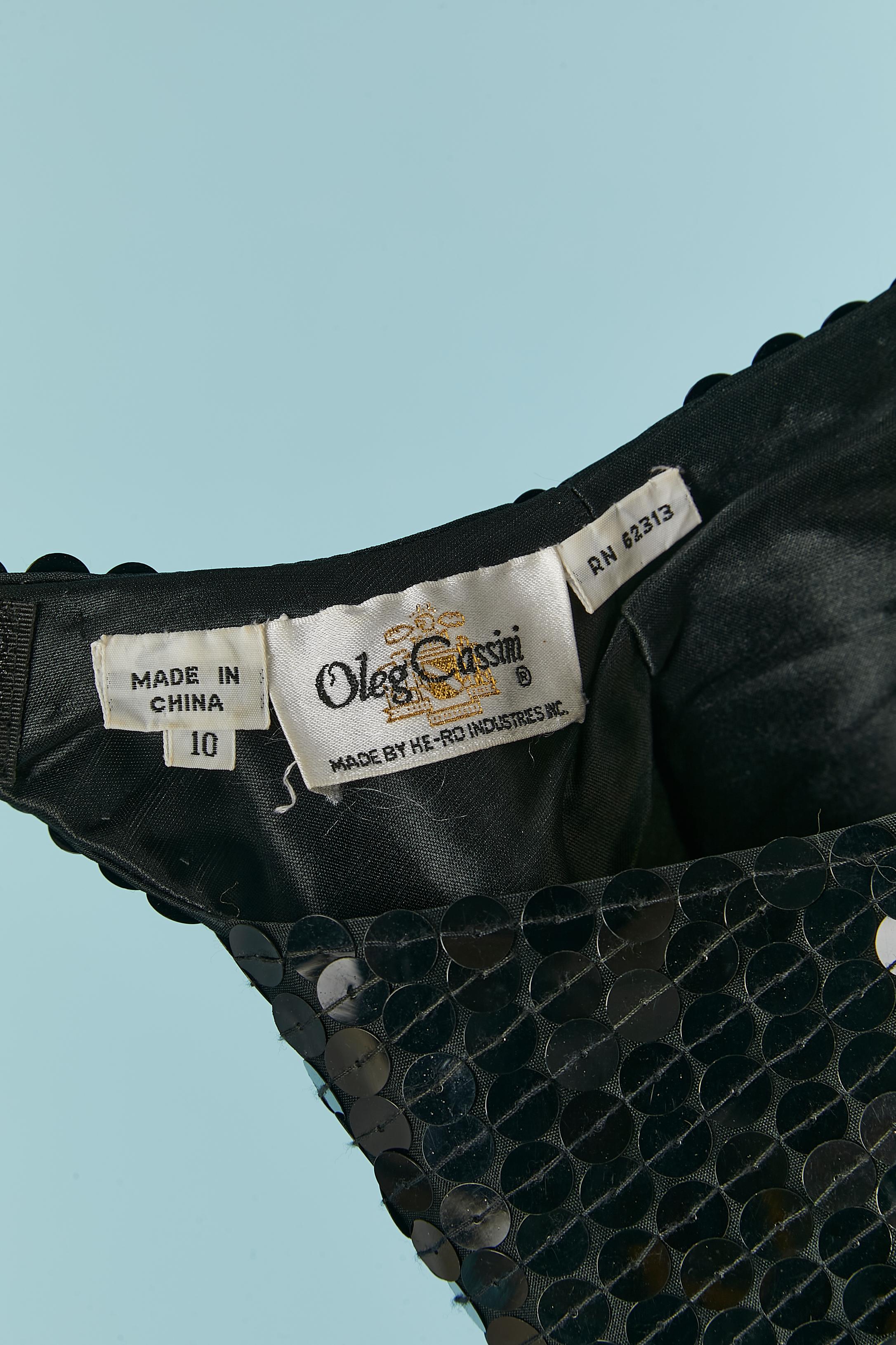 Vestido de noche negro de lentejuelas con espalda abierta OLEG CASSINI en venta 4