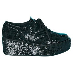 Black sequin plateform with black patent leather end Derbies with laces Chanel 