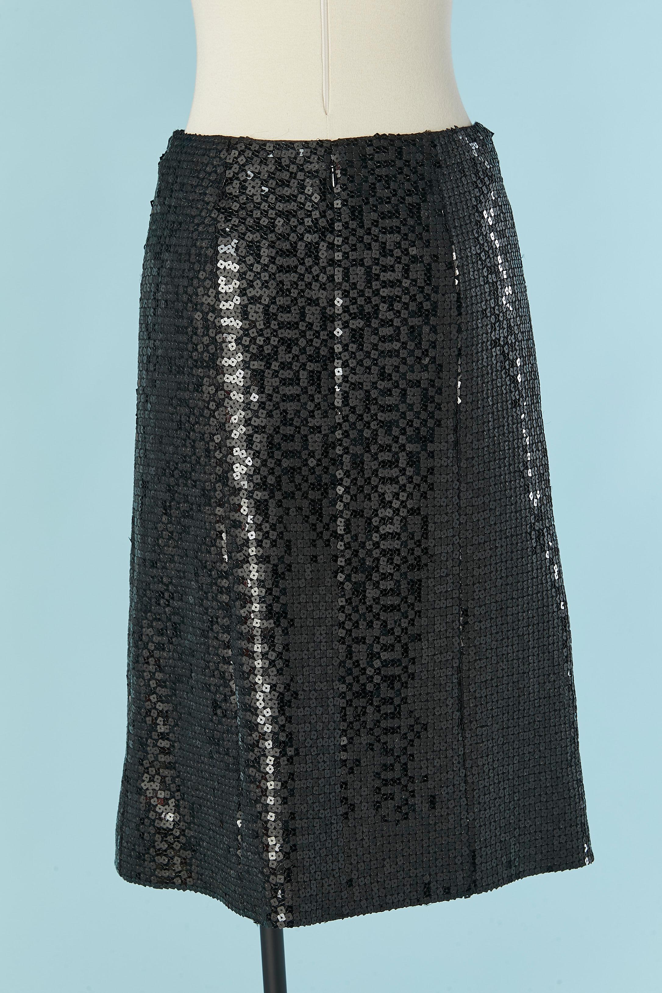 Jupe à paillettes noires CHANEL FW 2002 Pour femmes en vente