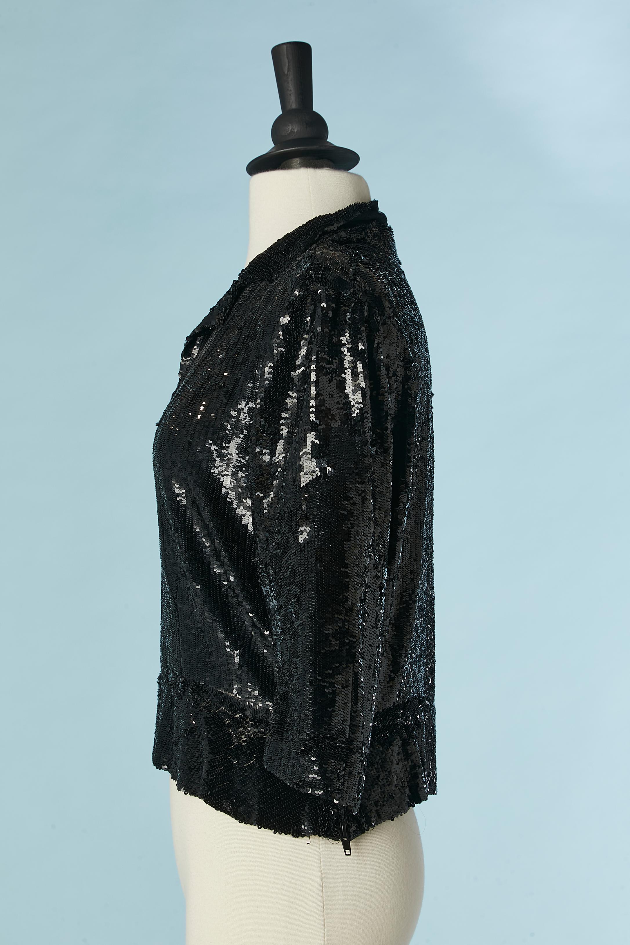 Top à col en paillettes noir Circa 1970 Excellent état - En vente à Saint-Ouen-Sur-Seine, FR