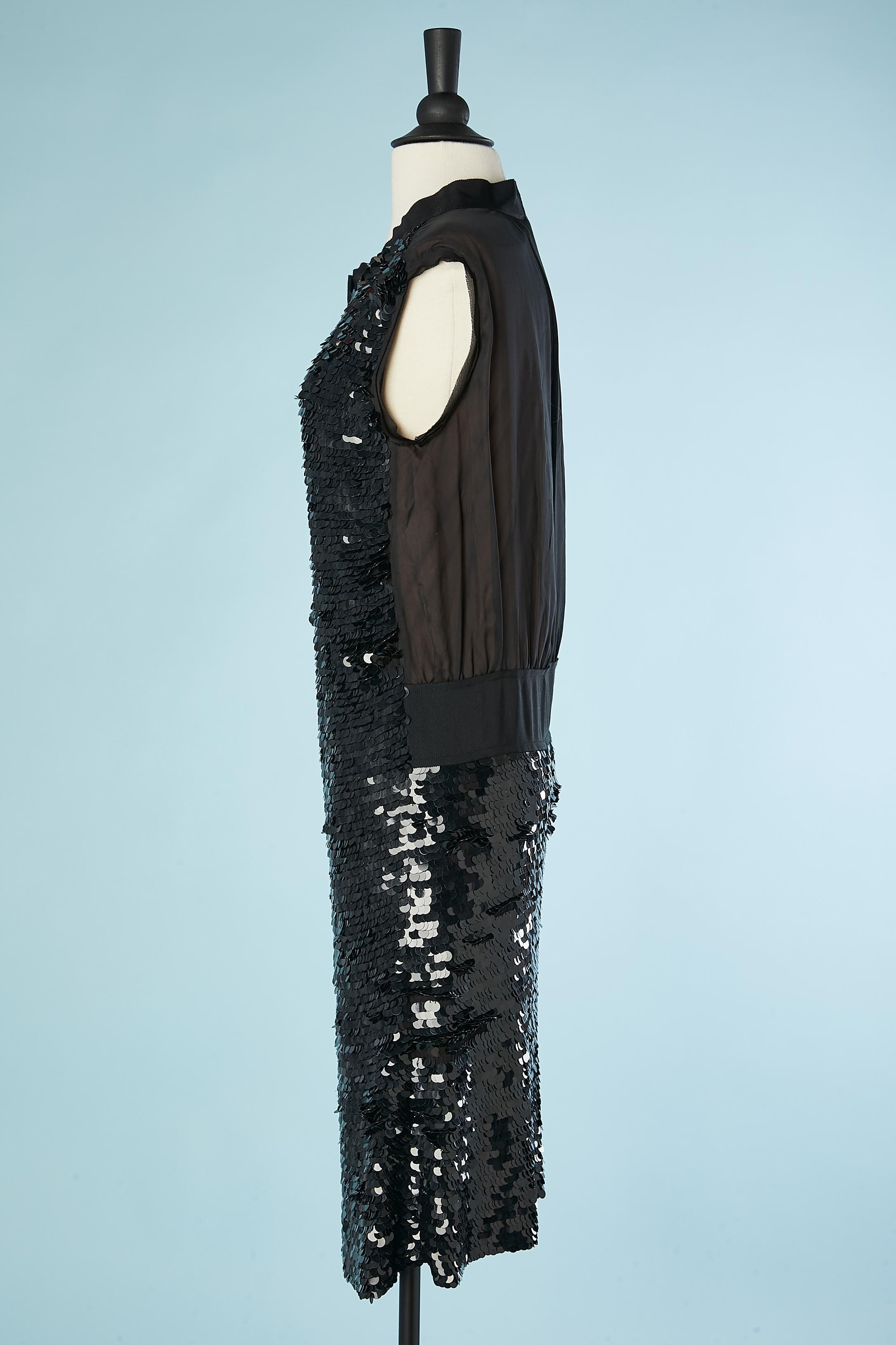 Robe de cocktail Lanvin en sequins noirs et mousseline de soie par Alber Elbaz  Pour femmes en vente