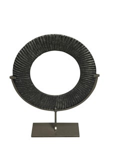 Schwarzer Satz von zwei geschnitzten gerippten schwarzen Jade-Scheiben-Skulpturen, China, Contemporary
