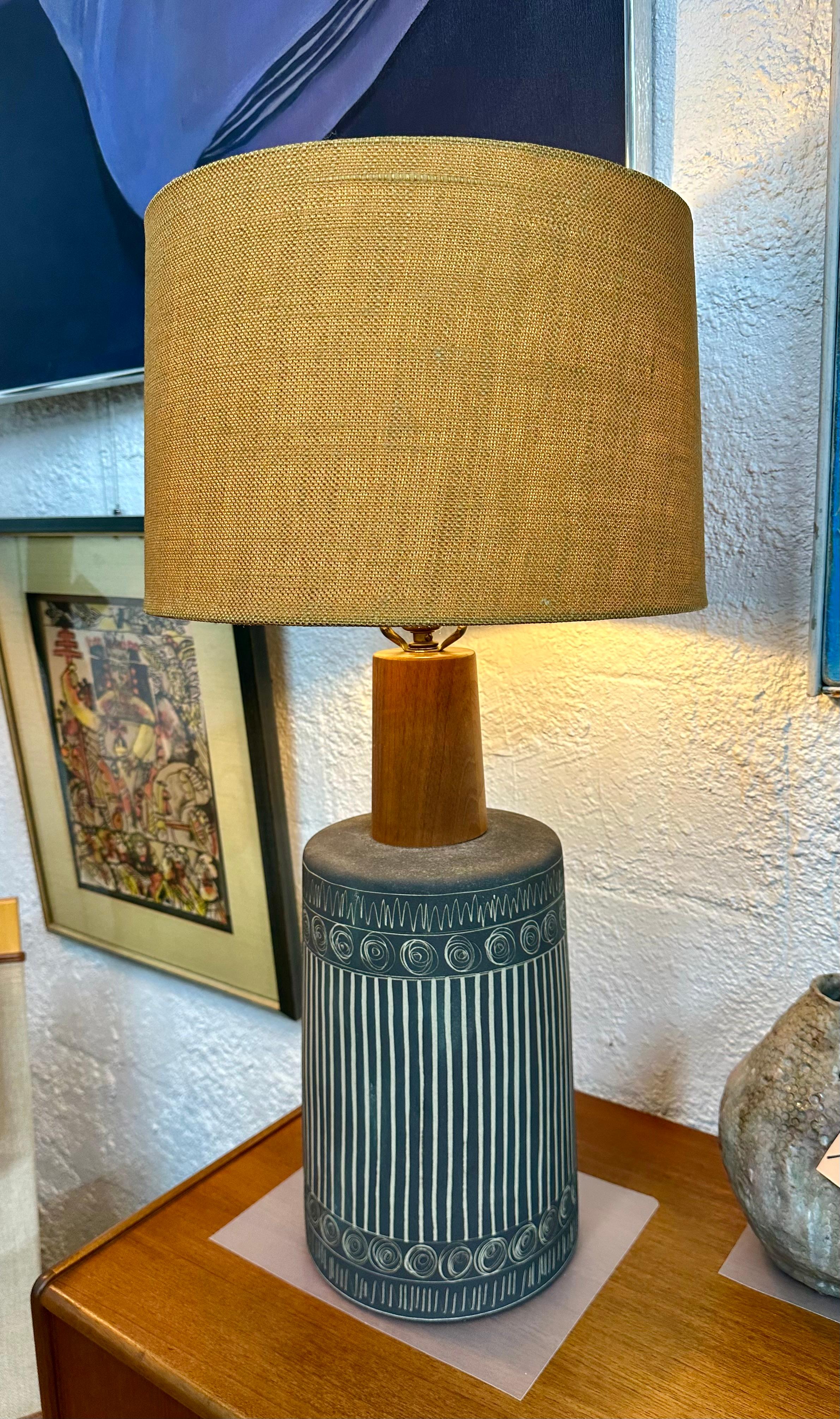 Black Sgraffito Jane and Gordon Martz Studio Ceramic Table Lamp For Sale 6