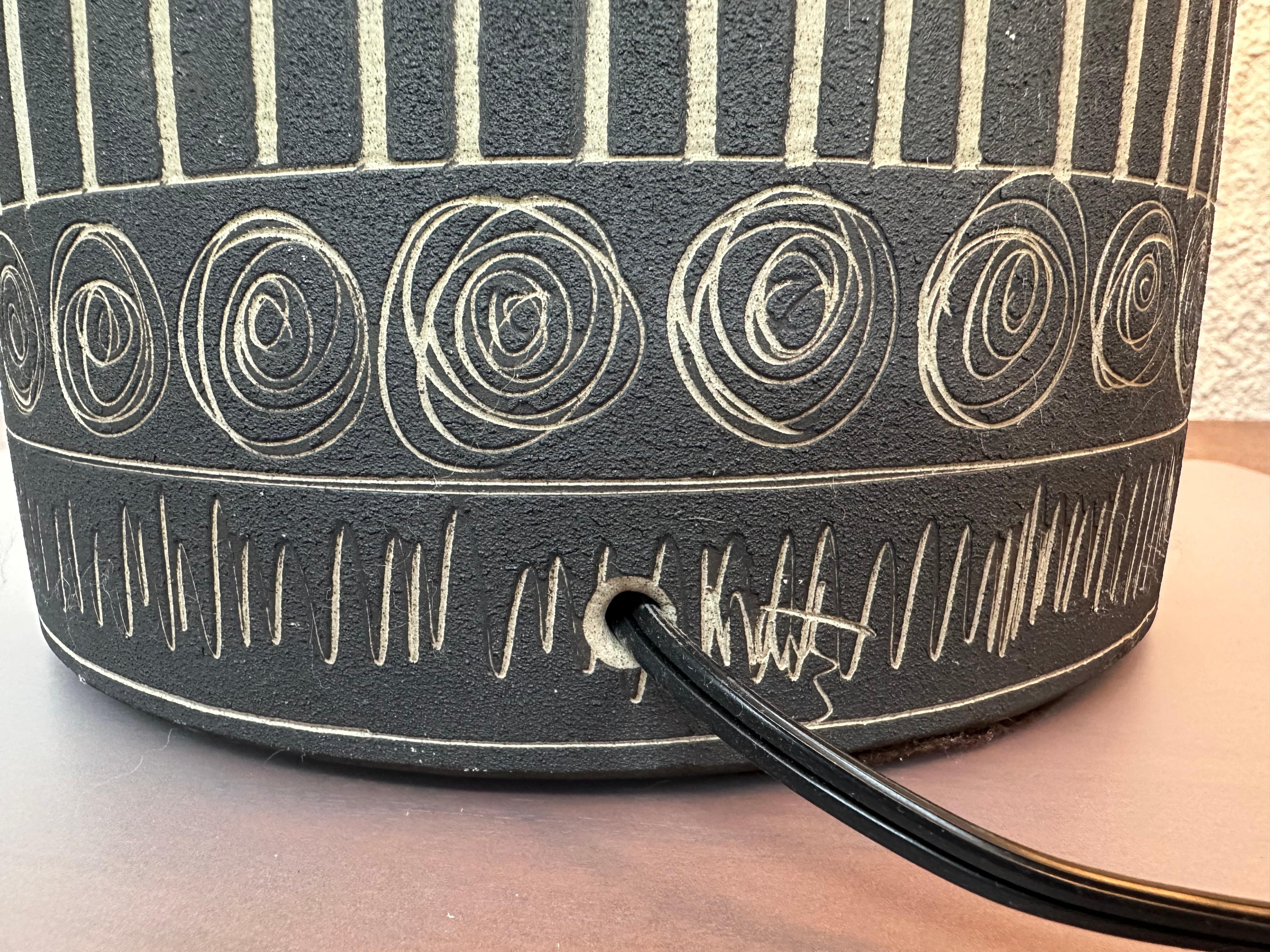 Hand-Crafted Black Sgraffito Jane and Gordon Martz Studio Ceramic Table Lamp For Sale