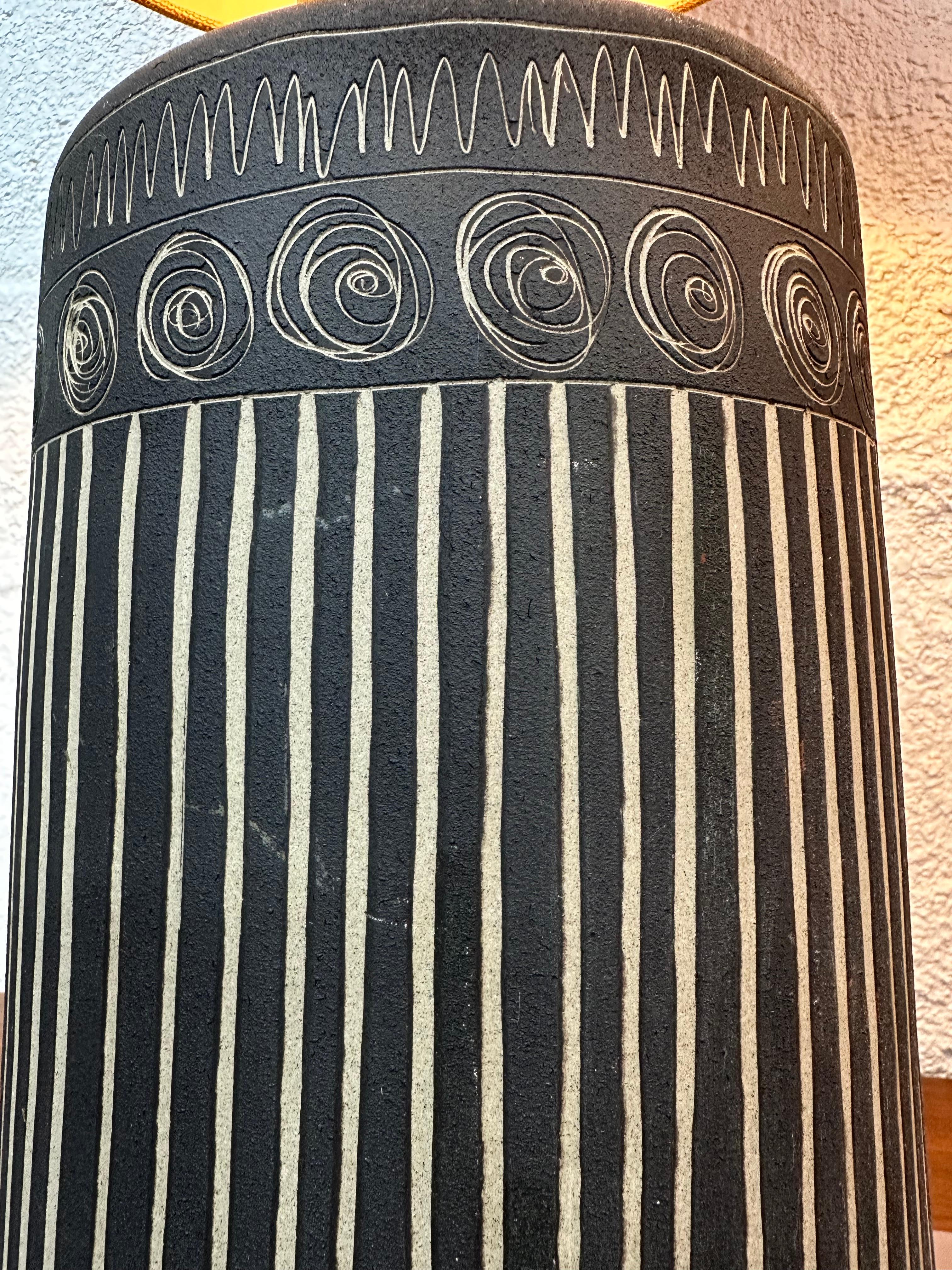 Black Sgraffito Jane and Gordon Martz Studio Ceramic Table Lamp For Sale 1