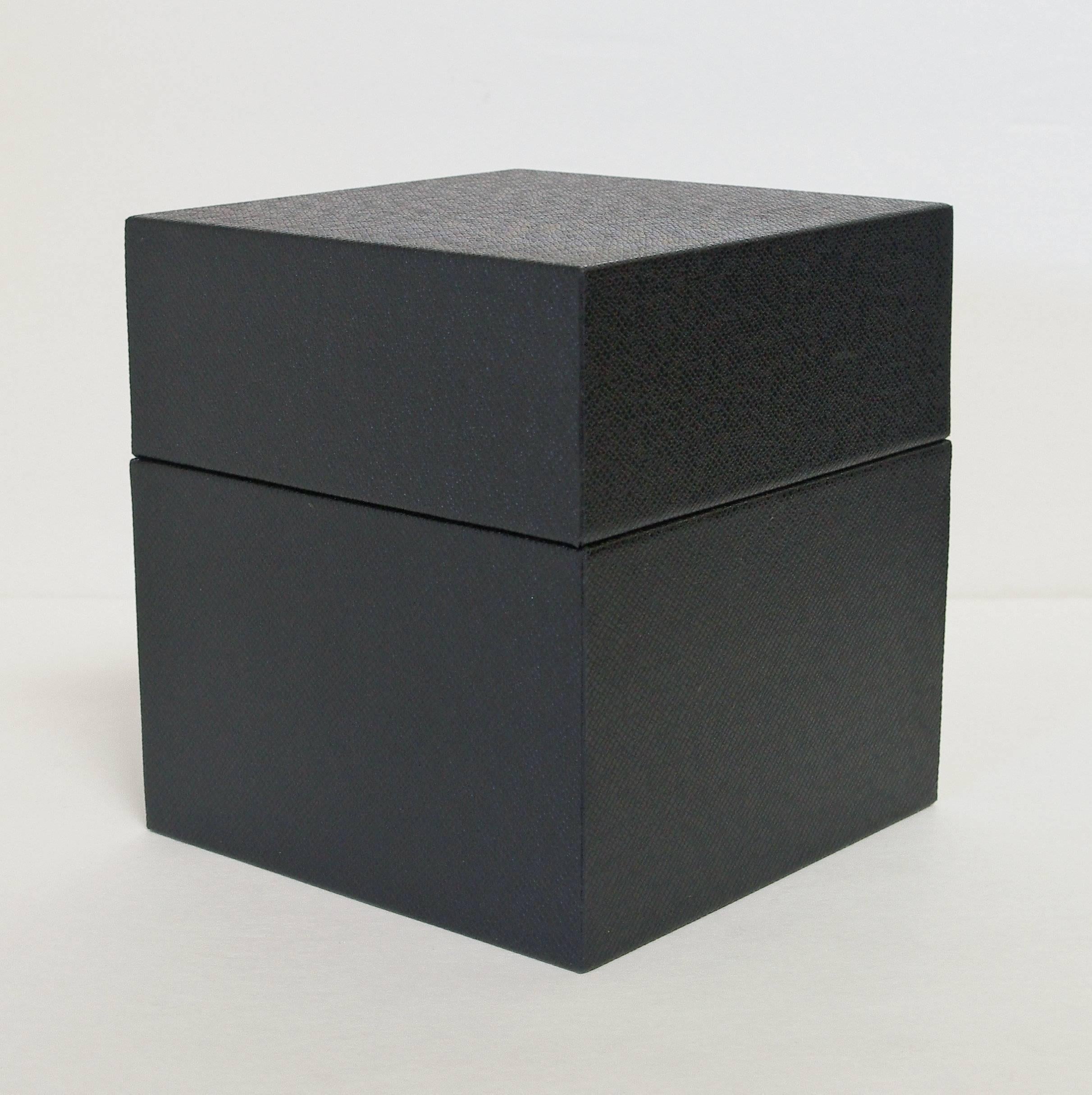 Schwarzer schwarzer Shagreen Tissue-Kasten - LAST 1 im STOCK im Zustand „Hervorragend“ in Los Angeles, CA