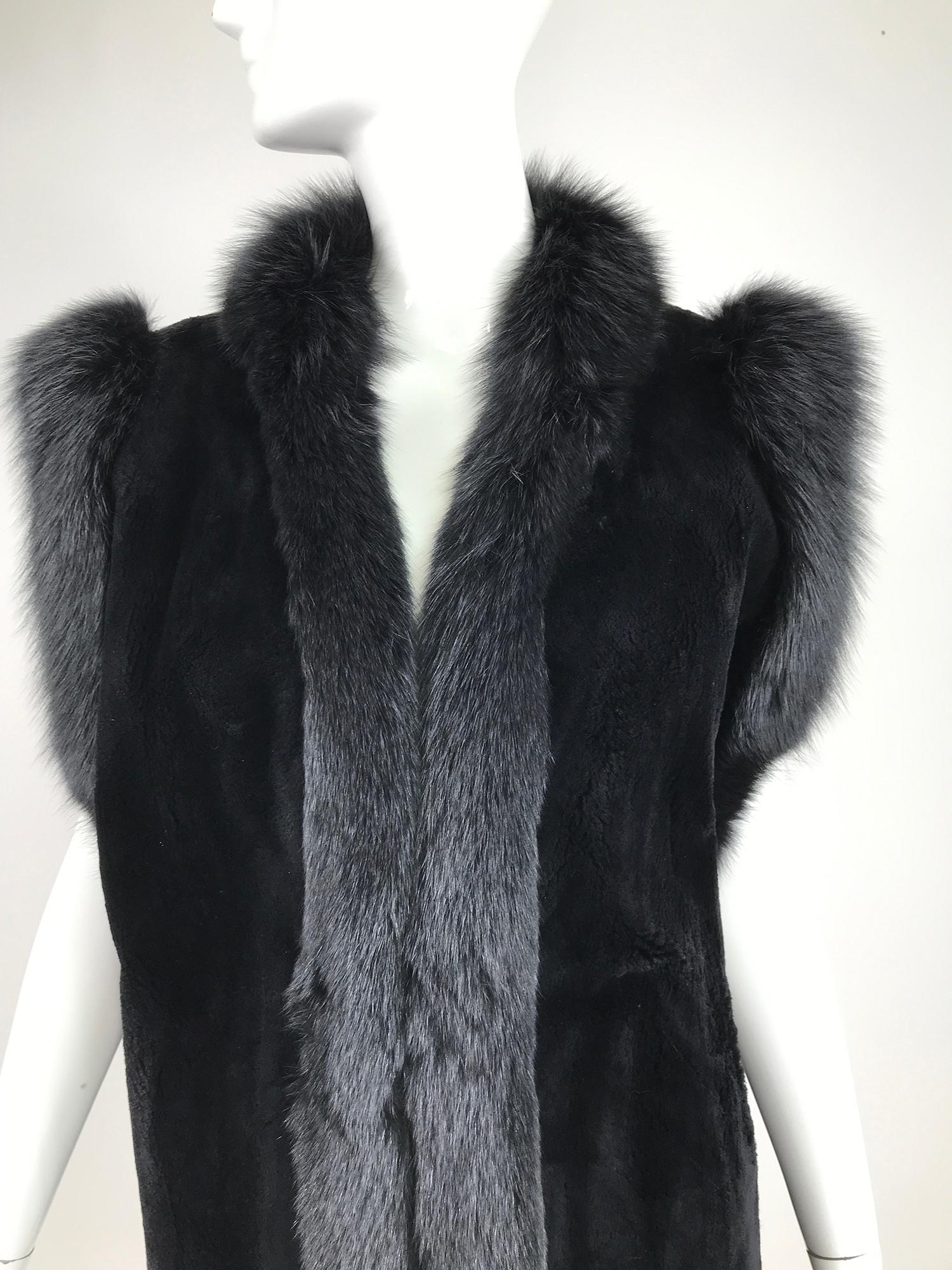 Black Sheared Beaver with Fox Gilet or Vest Vintage 1970s For Sale 9