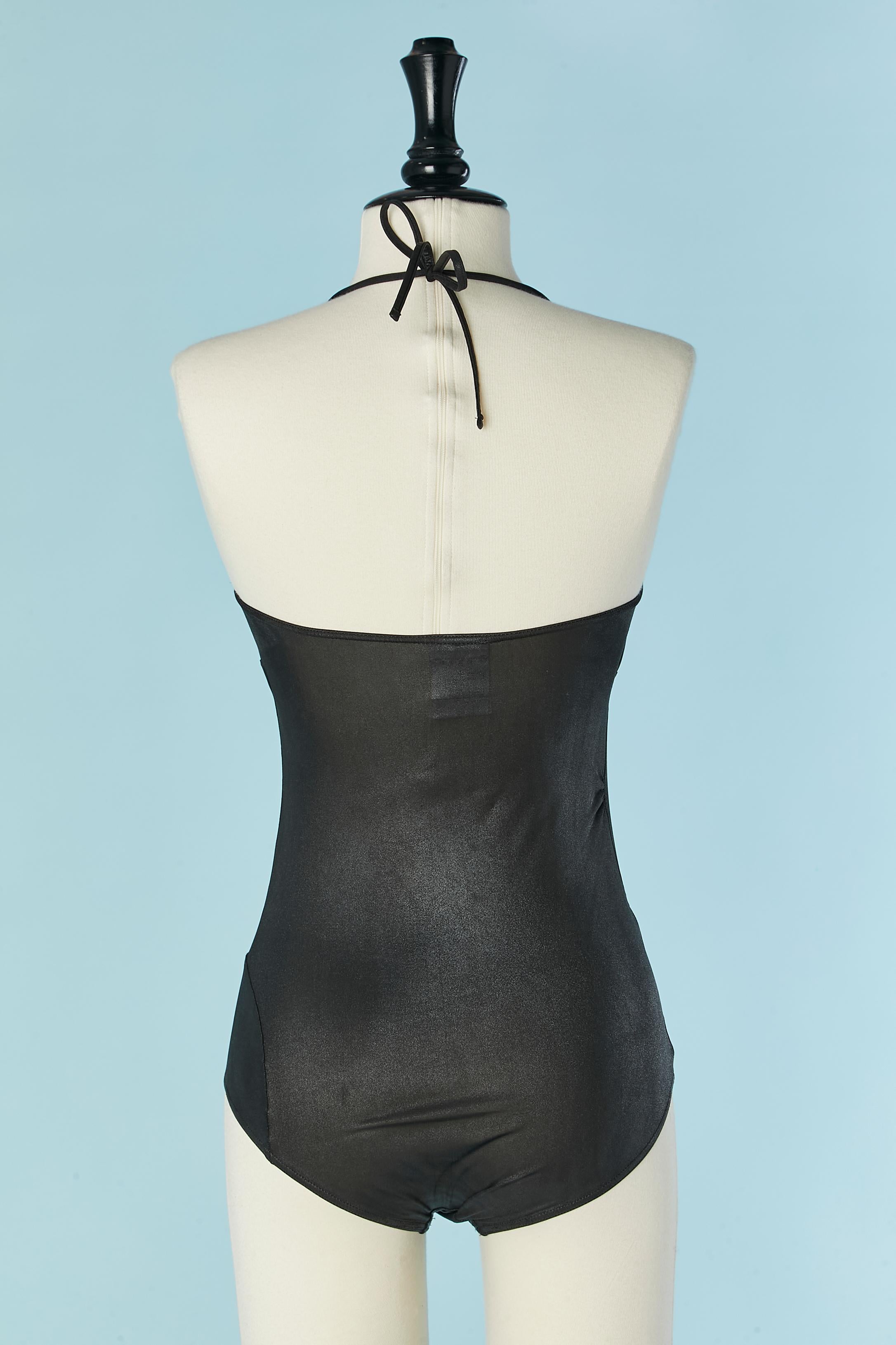 Traje de baño de una pieza negro brillante CHANEL en venta 2