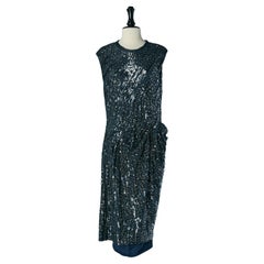 Schwarzes, glänzendes, mit Pailletten drapiertes Cocktailkleid auf blauem Jersey LANVIN von A. Elbaz