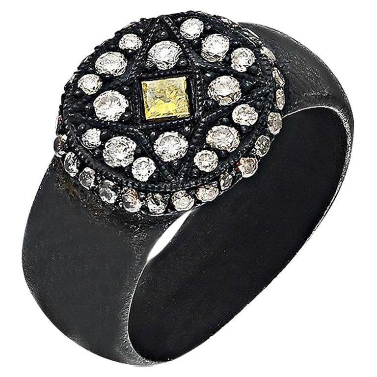 For Sale:  Oxidised Silver Round Ring with Brilliant Cut Diamonds