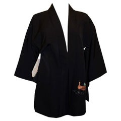 Hari/Kimono court noir avec motif de faisan