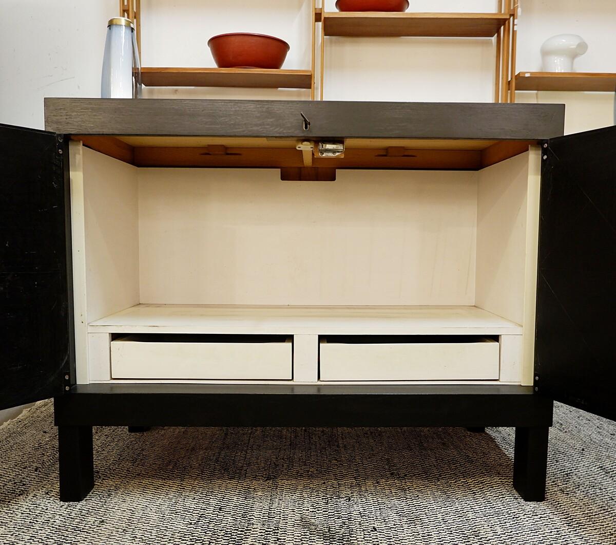 Credenza nera con ante Op-Art di J. Batenburg per Mi, Belgio 1969 in vendita 3