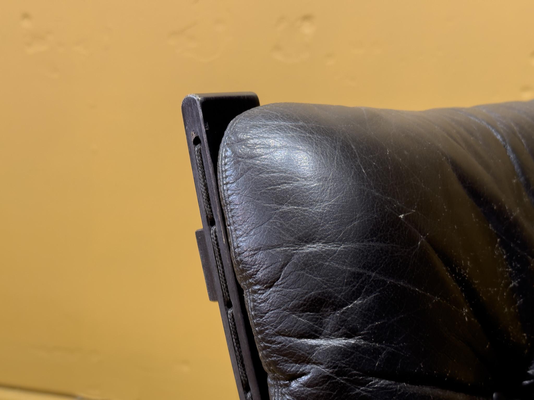 Black Siesta Chair 3