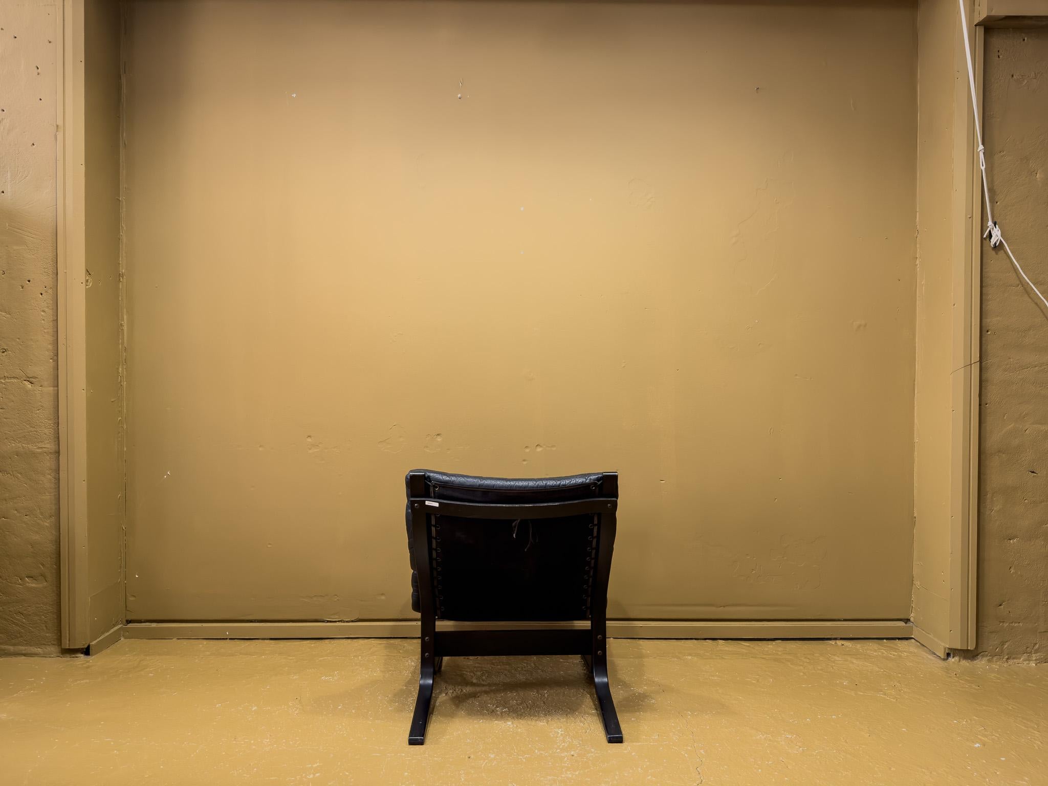 Black Siesta Chair In Good Condition In London, GB