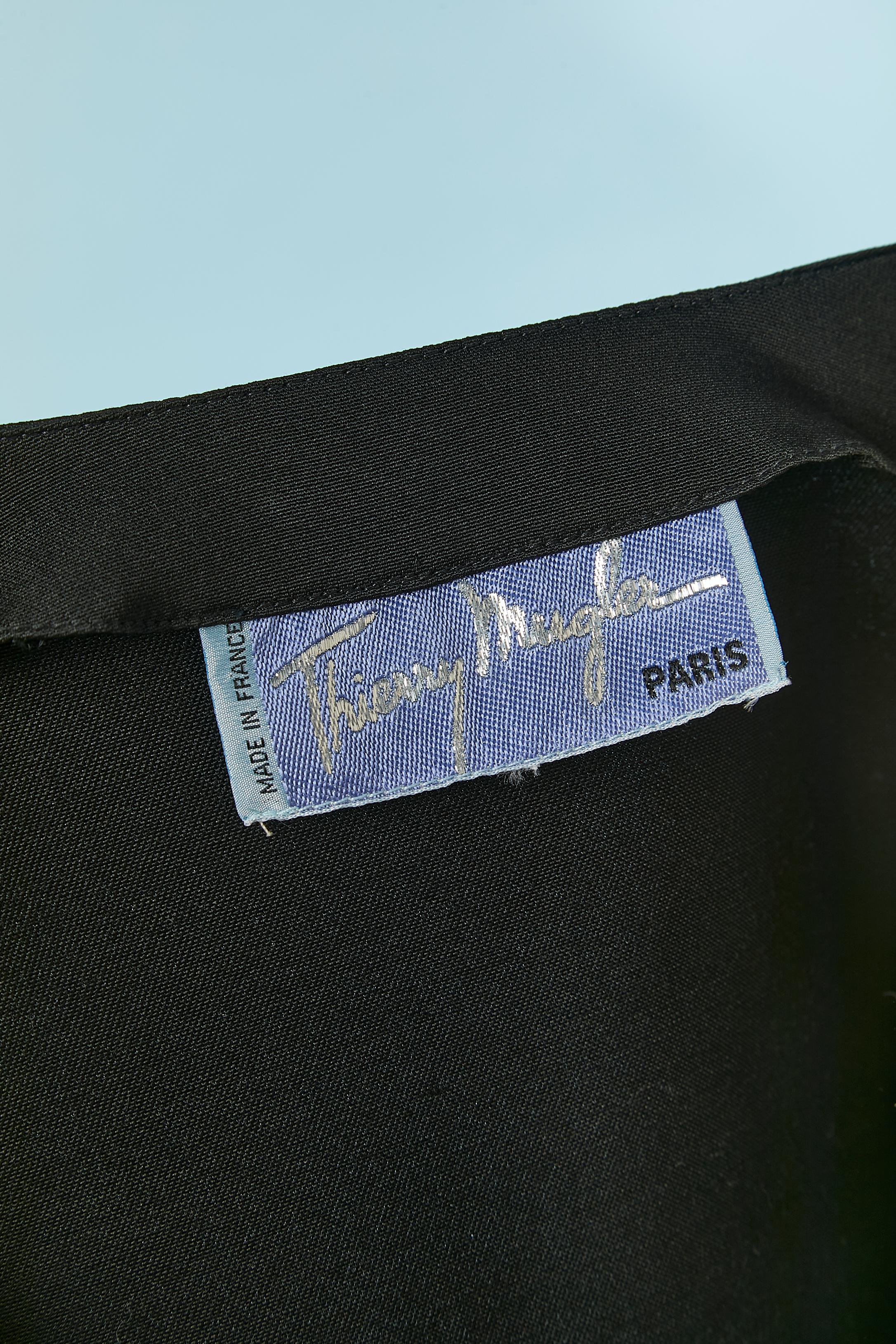 Black silk and wool asymmetrical boléro Thierry Mugler For Sale 3