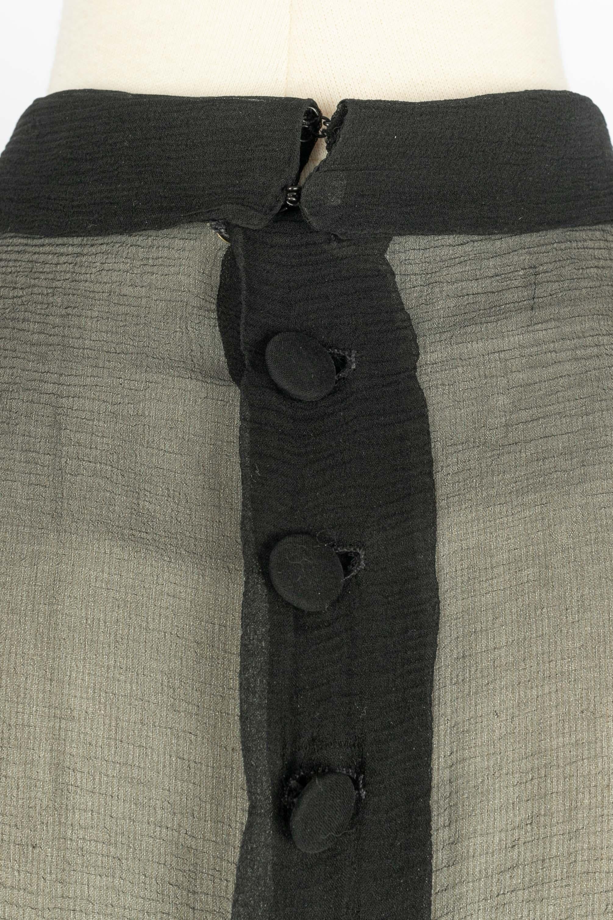 Blusa de seda negra en venta 6
