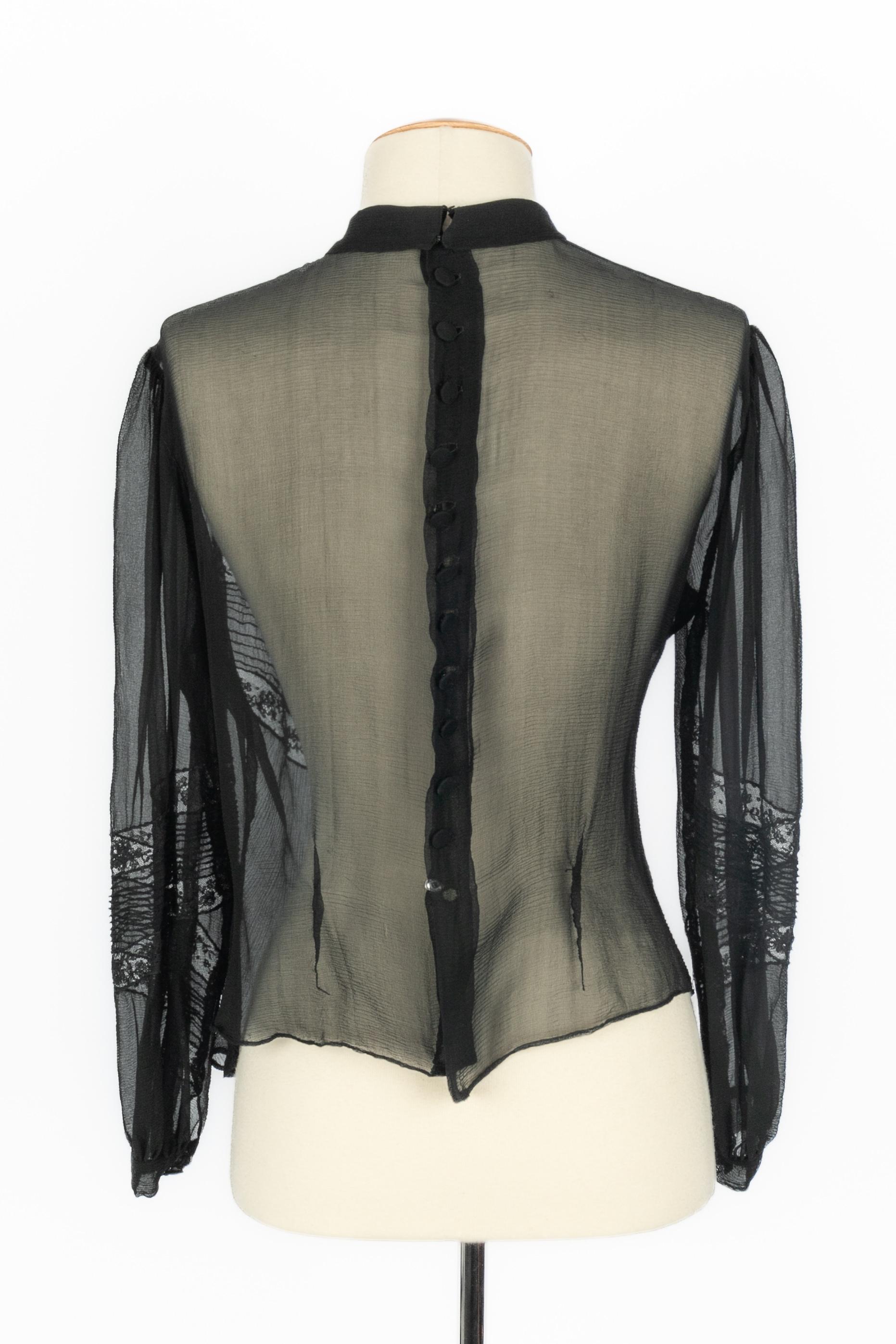 Blusa de seda negra en Excelente estado para la venta en SAINT-OUEN-SUR-SEINE, FR