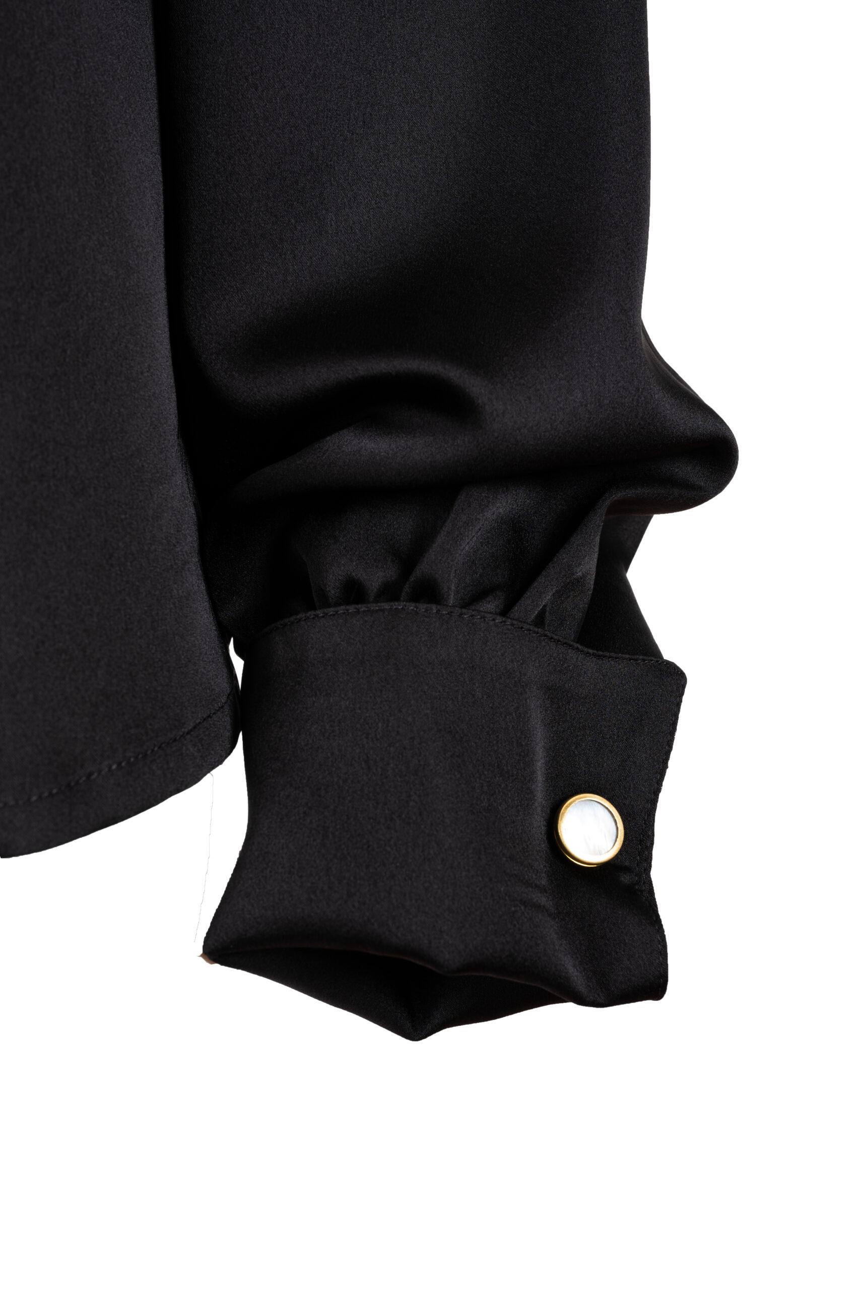 Black silk blouse NWOT In New Condition In Capri, IT