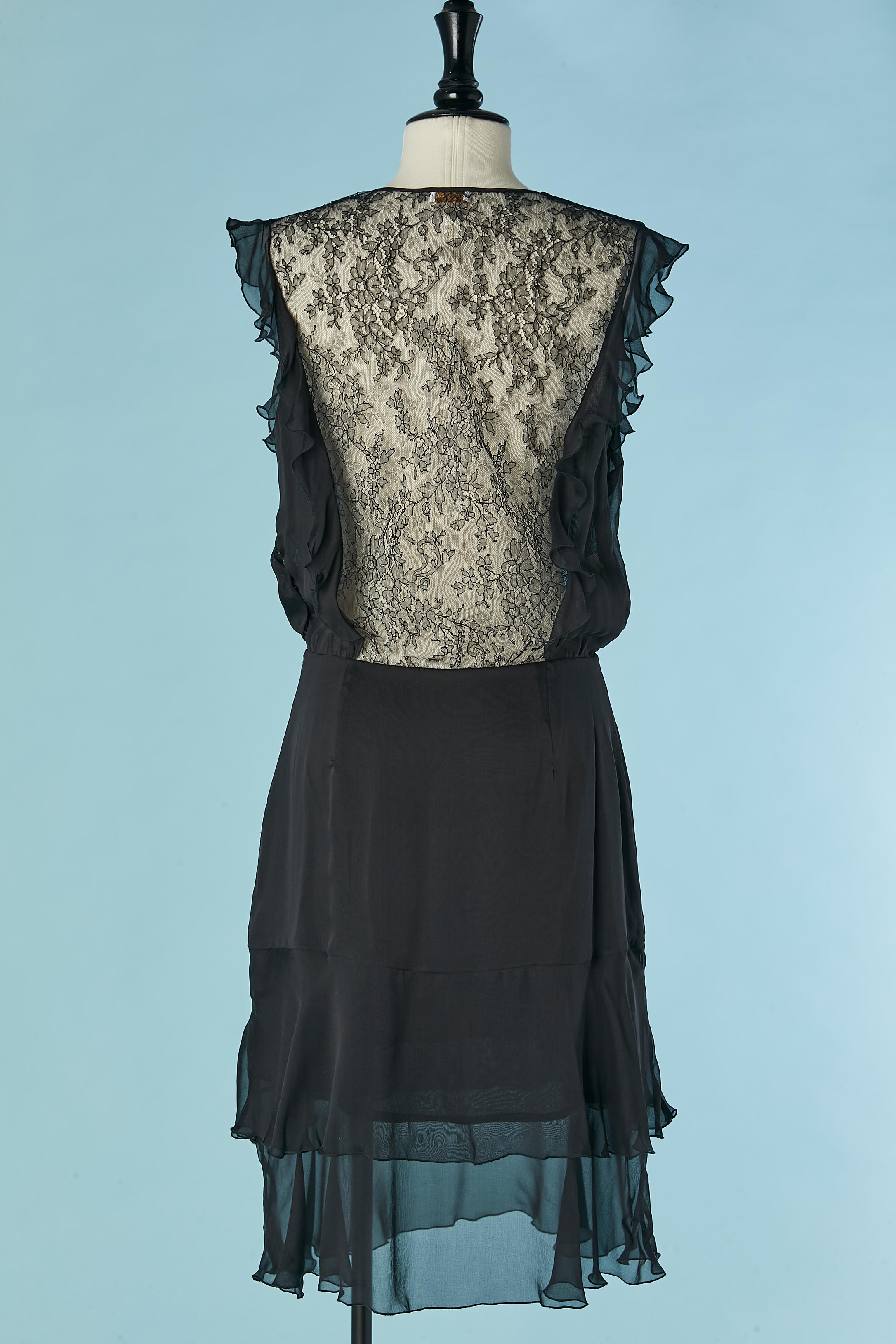 Black silk chiffon and lace cocktail dress with laces neckline Valentino Roma For Sale 2