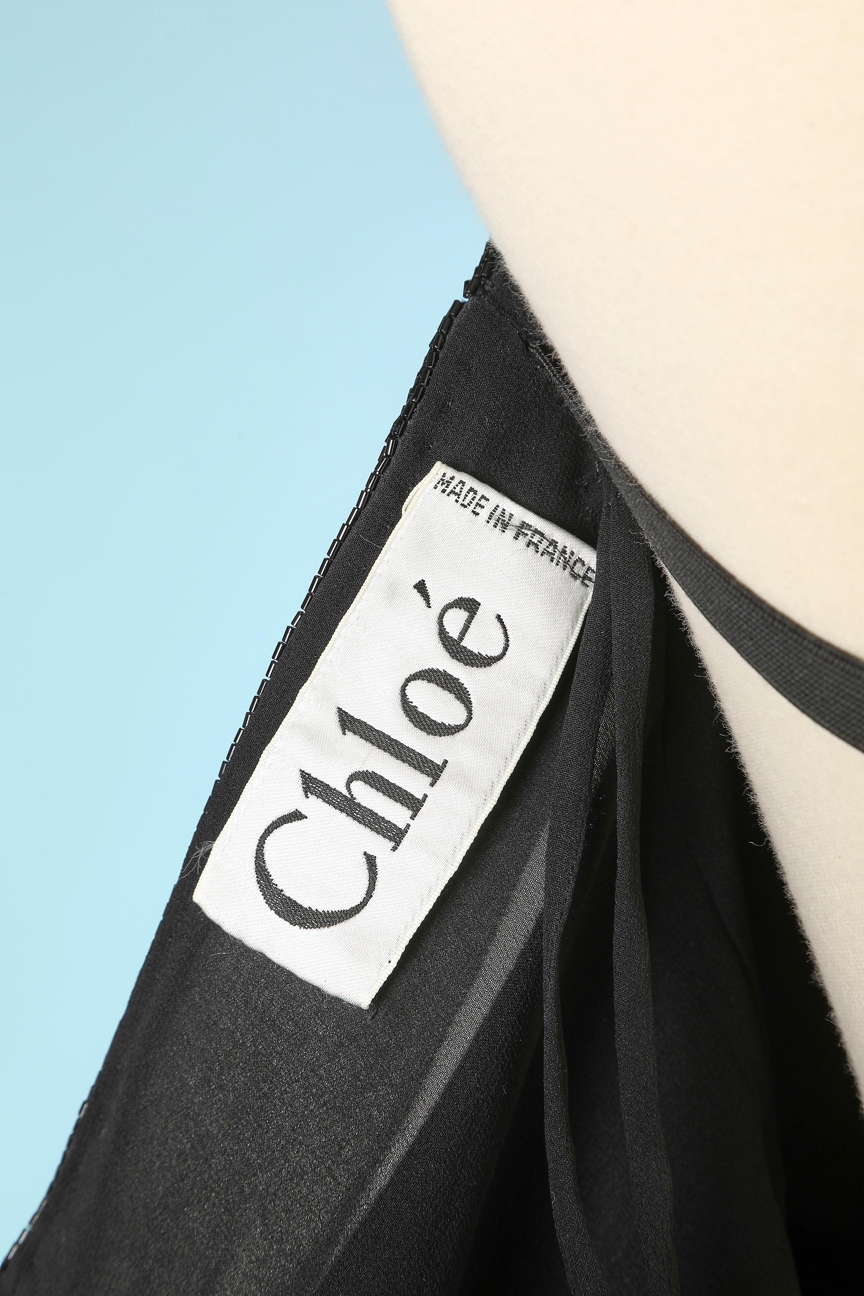Vestido sin espalda de gasa de seda negra con pedrería negra CHLOÉ en venta 1