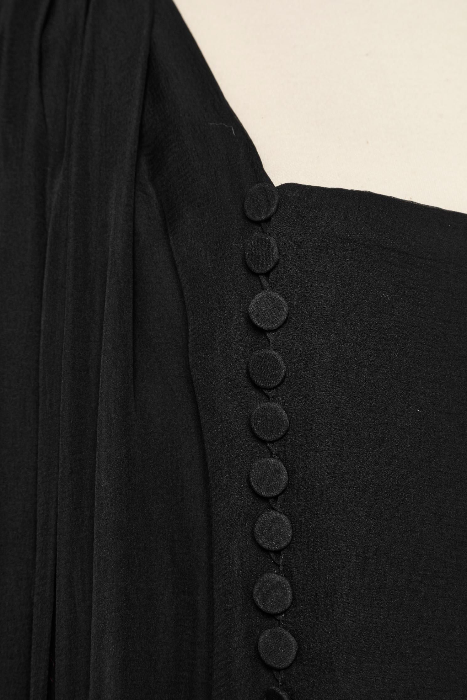 Black silk chiffon evening dress with feathers edge Pierre Balmain Couture  In Excellent Condition For Sale In Saint-Ouen-Sur-Seine, FR