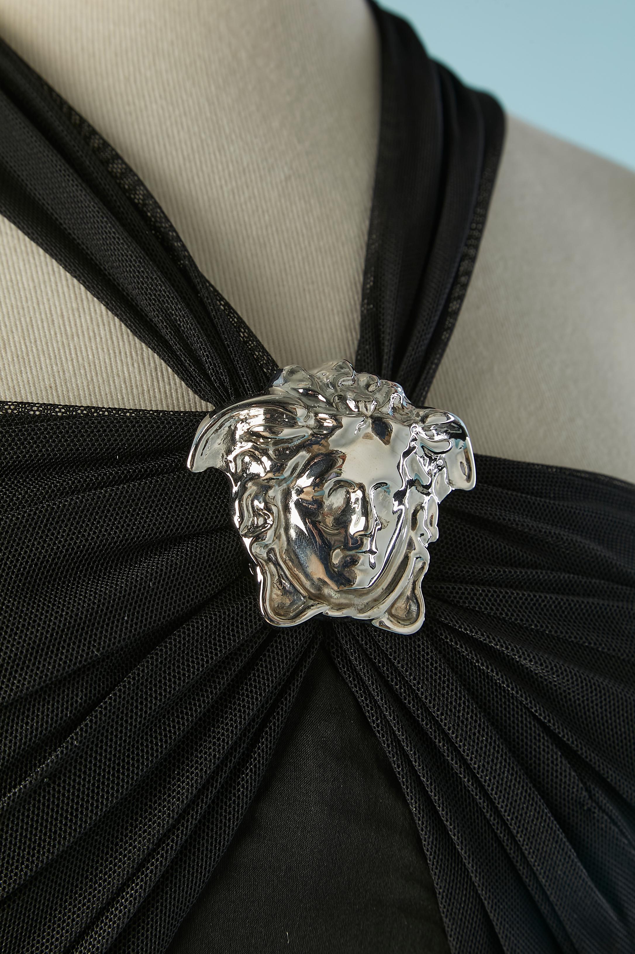 Black silk evening dress with silver metal Medusa Versace 3500€ In Excellent Condition For Sale In Saint-Ouen-Sur-Seine, FR