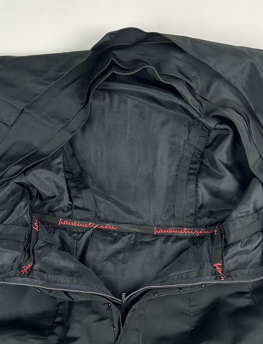 Black silk faille cocktail dress by Pauline Trigère - USA Circa 1950 In Good Condition For Sale In Toulon, FR