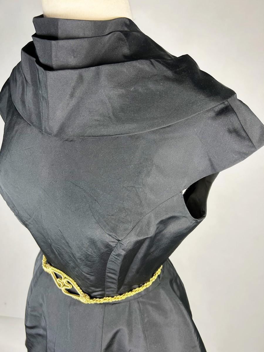 Black silk faille cocktail dress by Pauline Trigère - USA Circa 1950 For Sale 4
