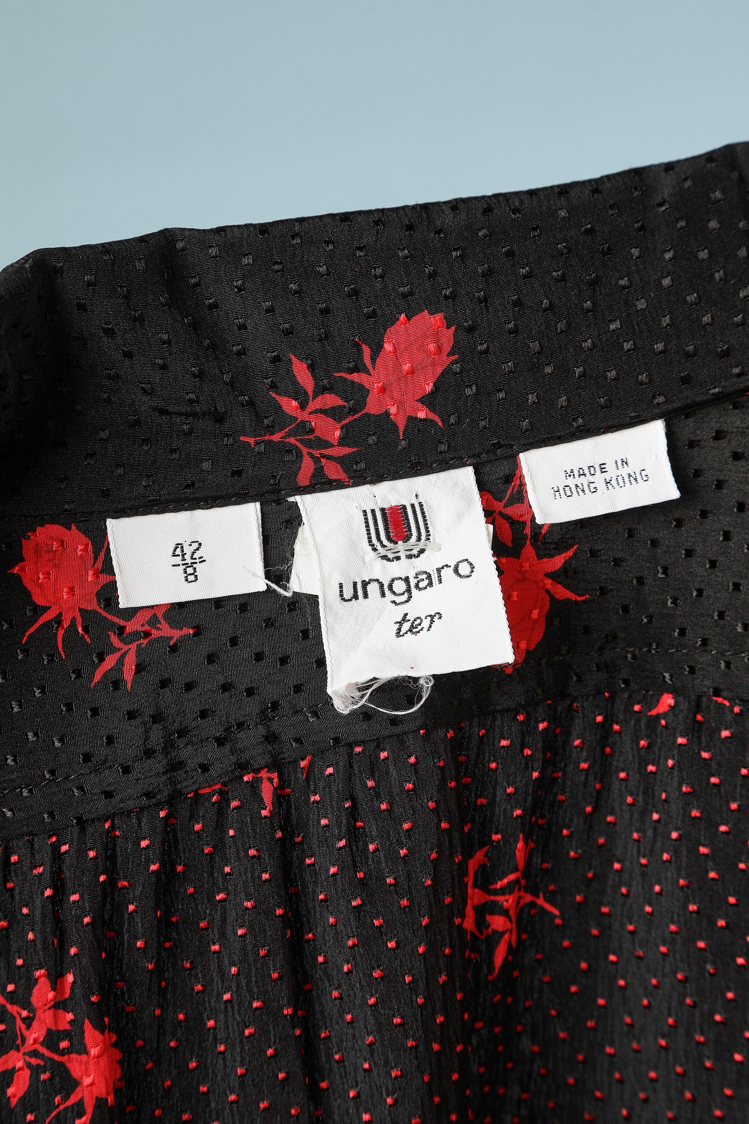 Black silk jacquard shirt with red roses print UNGARO TER For Sale 2