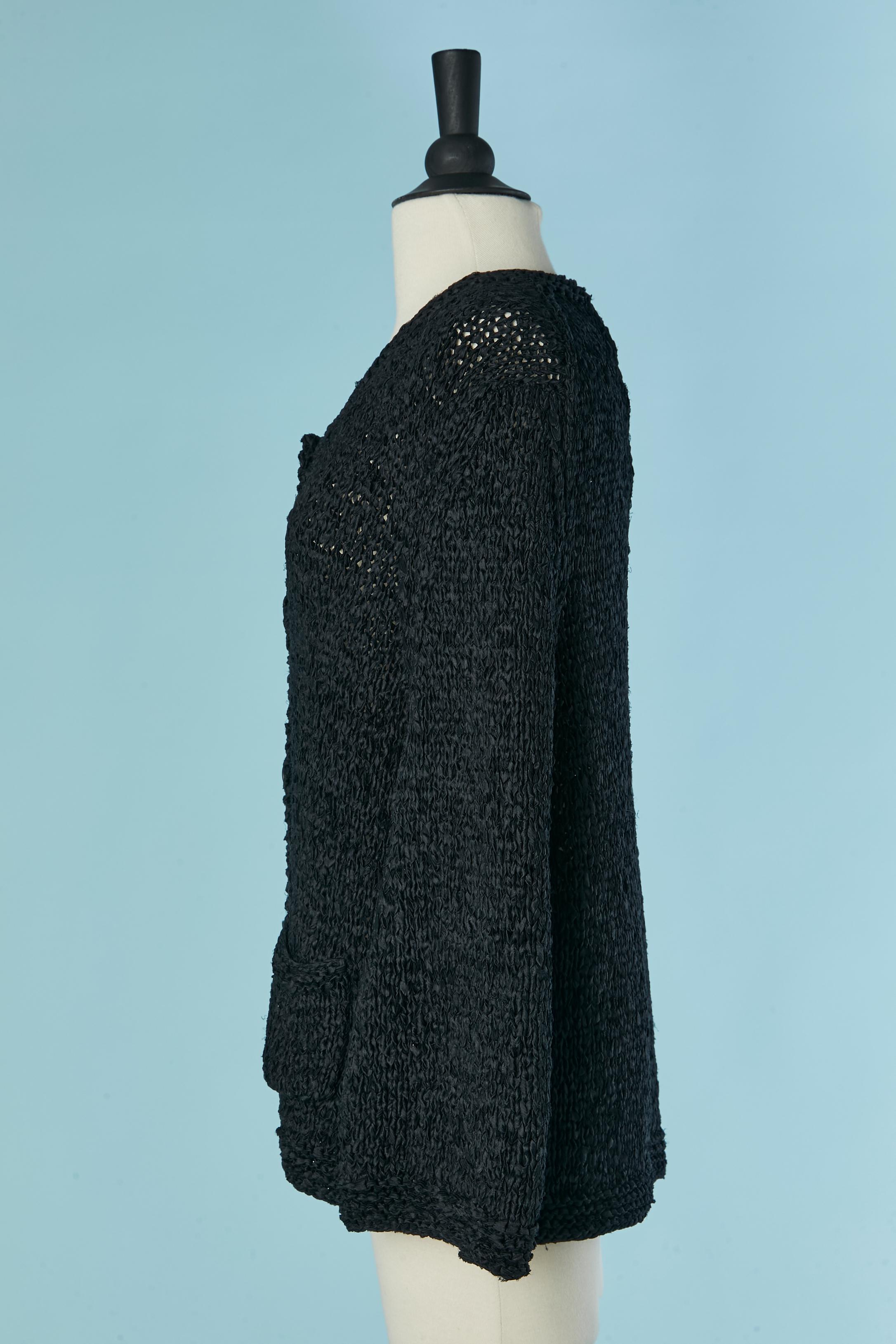 Cardigan en maille de soie noire CHANEL en vente 1