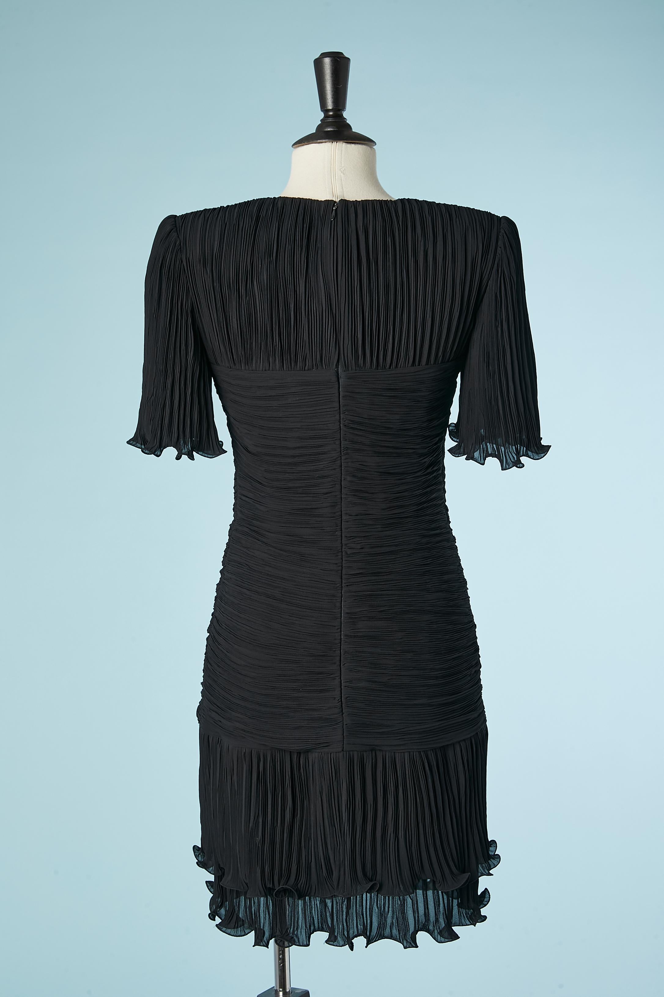 Black silk pleated cocktail dress with ruffles Ungaro Parallèle Circa 1980 For Sale 2