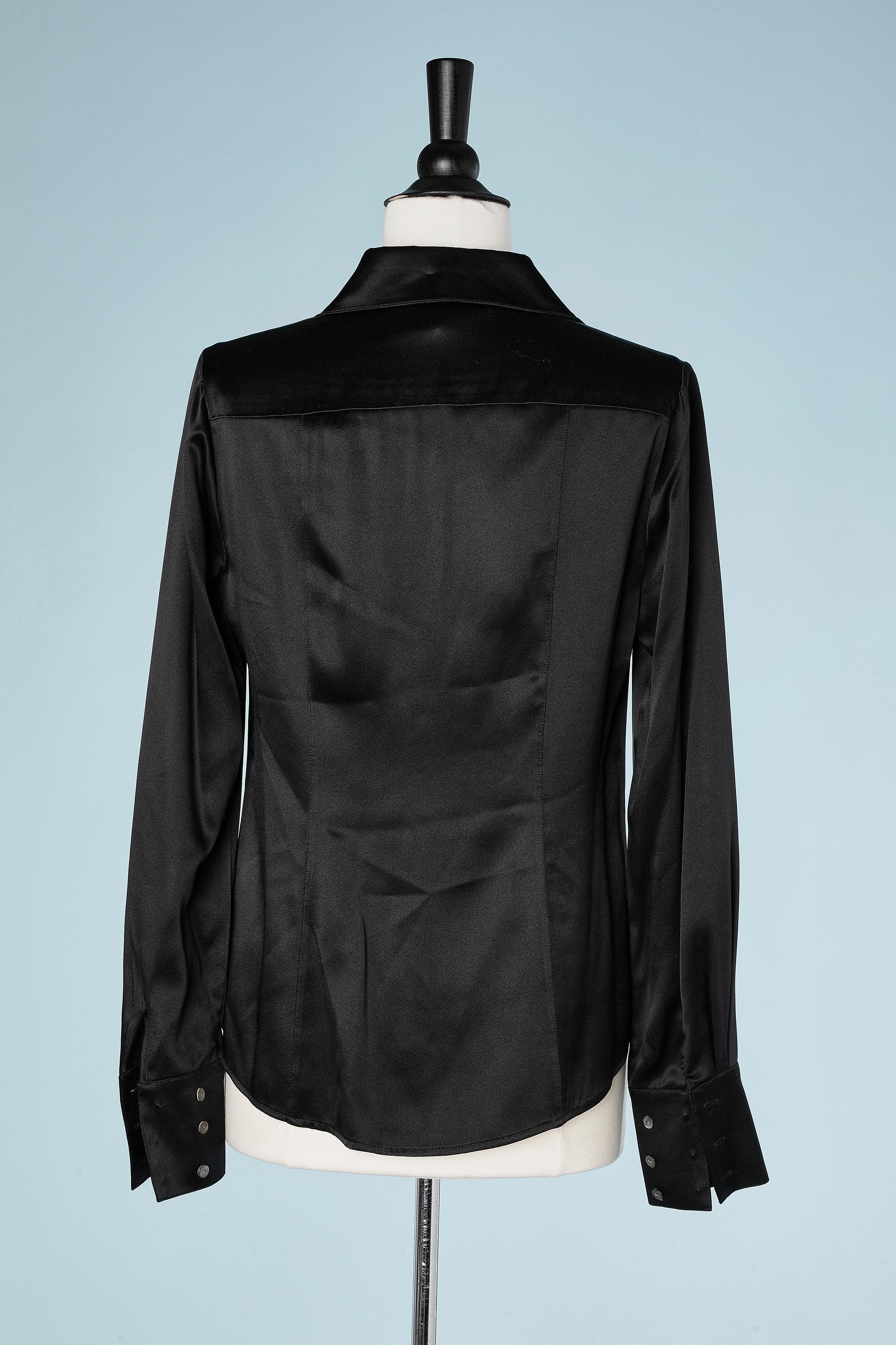 Women's Black silk shirt with jabot Diane von Furstenberg For Sale