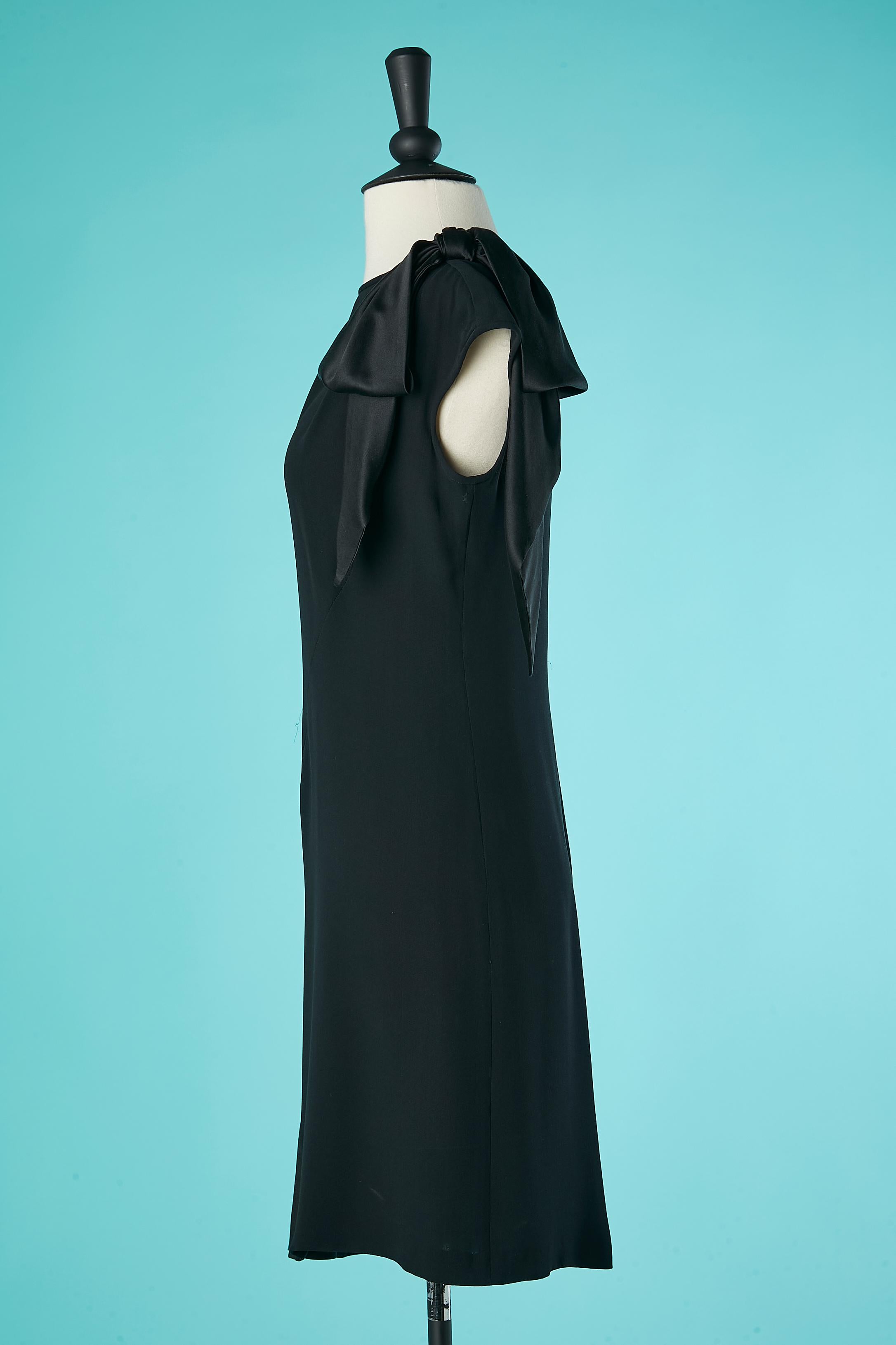 Women's Black silk sleeveless cocktail dress with bow on the shoulder UNGARO For Sale
