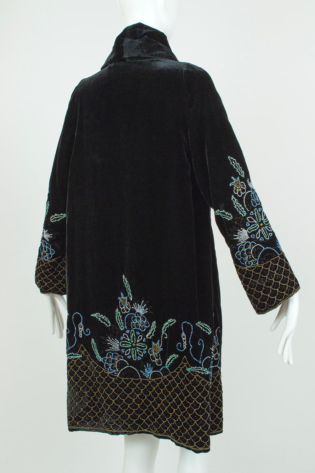 Black Silk Velvet Gold Bouillon Beaded Opera Coat w Blue Silk Lining-S-M, 1920s For Sale 2