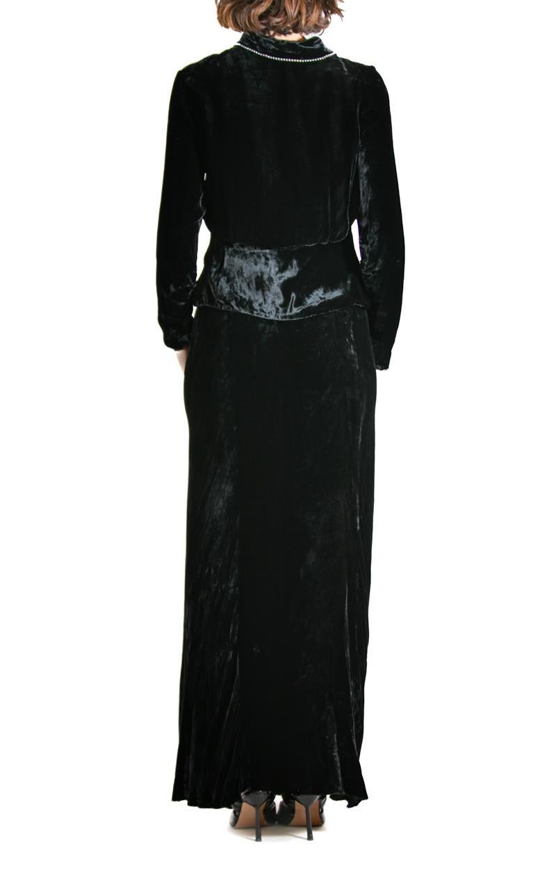 Black Silk Velvet Gown With Jacket For Sale 2
