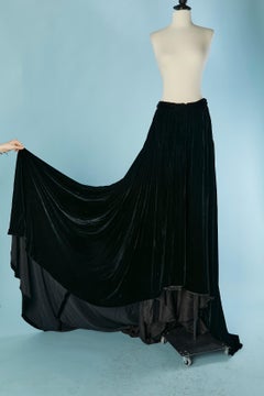 Black silk velvet skirt with drag CHANEL BOUTIQUE