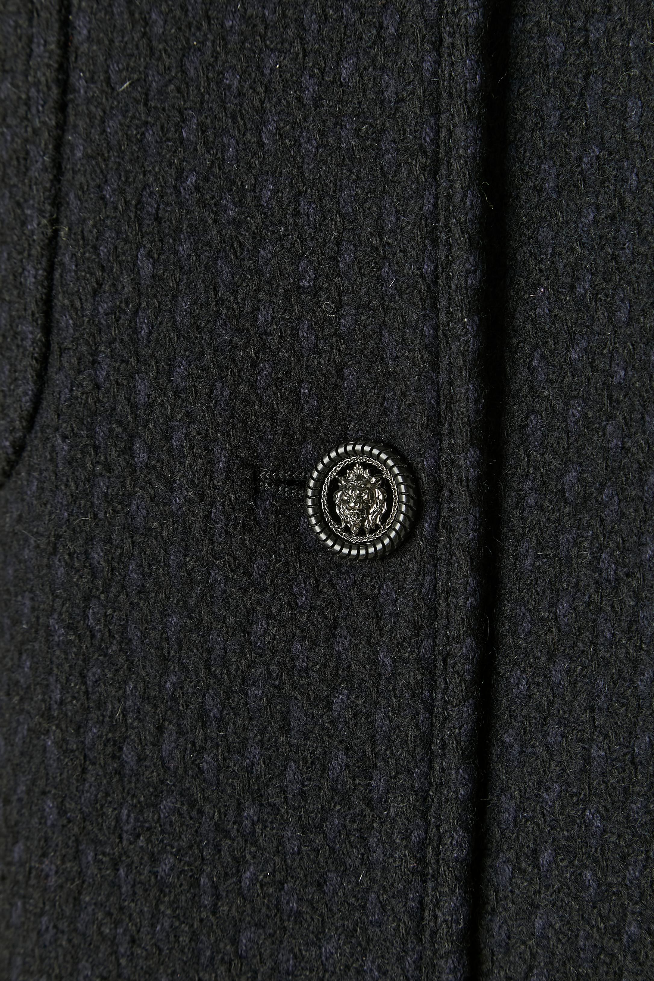 Black single breasted coat with raglan sleeve CHANEL In Excellent Condition For Sale In Saint-Ouen-Sur-Seine, FR