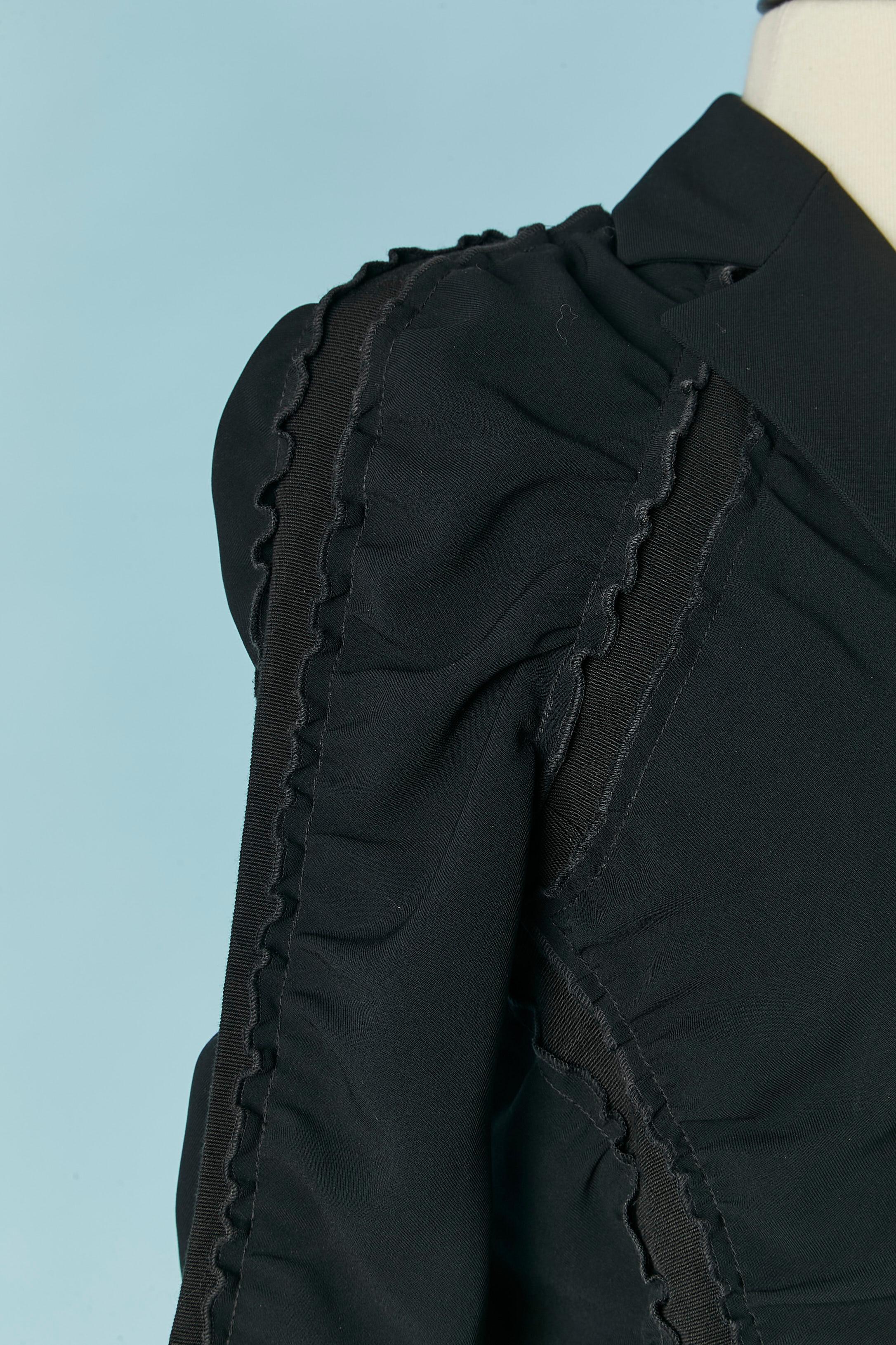 Nero Giacca monopetto nera con arricciatura e inserto in gros-grain Moschino in vendita