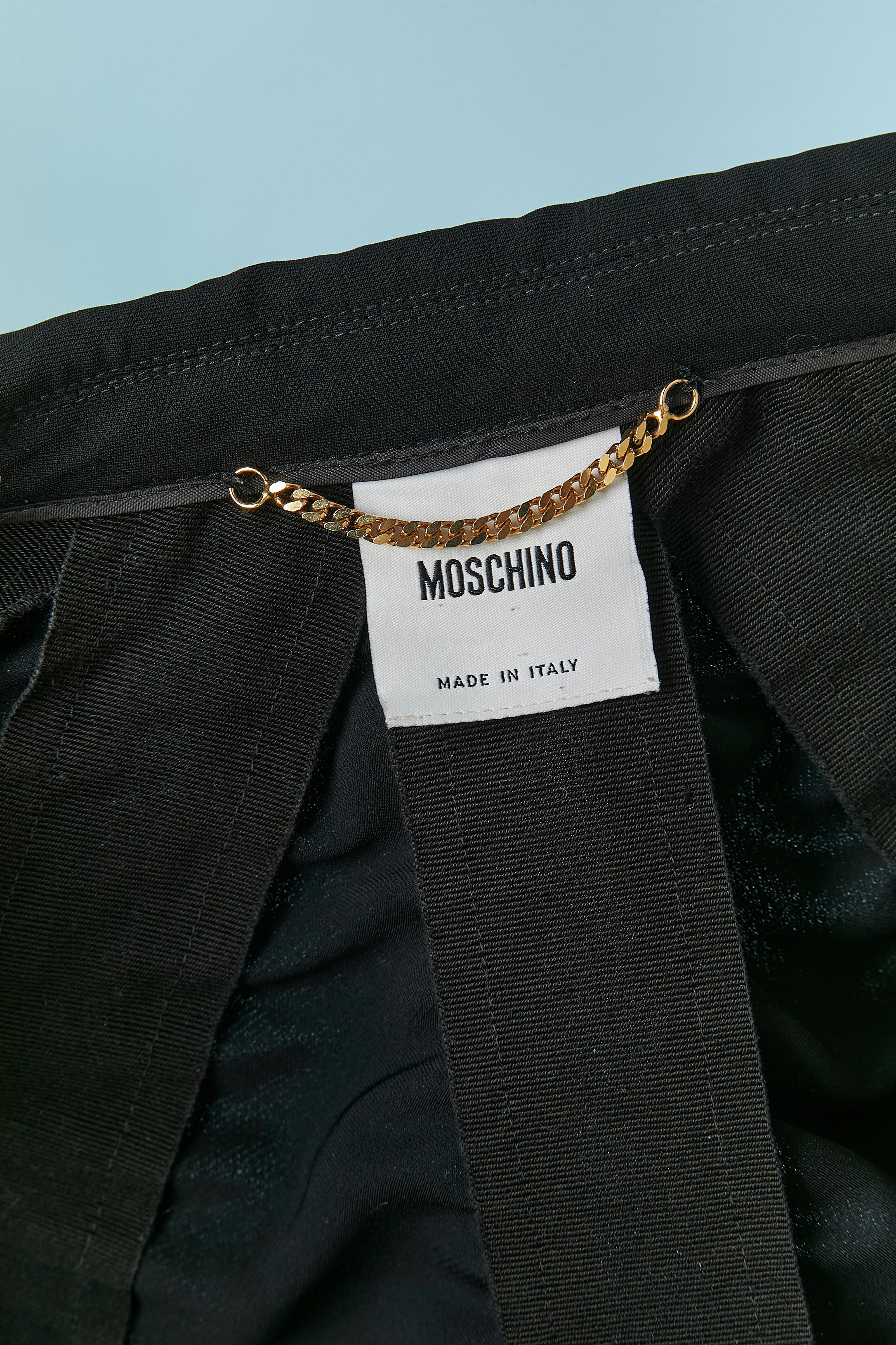 Giacca monopetto nera con arricciatura e inserto in gros-grain Moschino in vendita 2