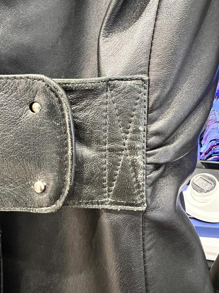 Giacca monopetto nera in pelle con collo a costine LECOANET HEMANT in vendita 2