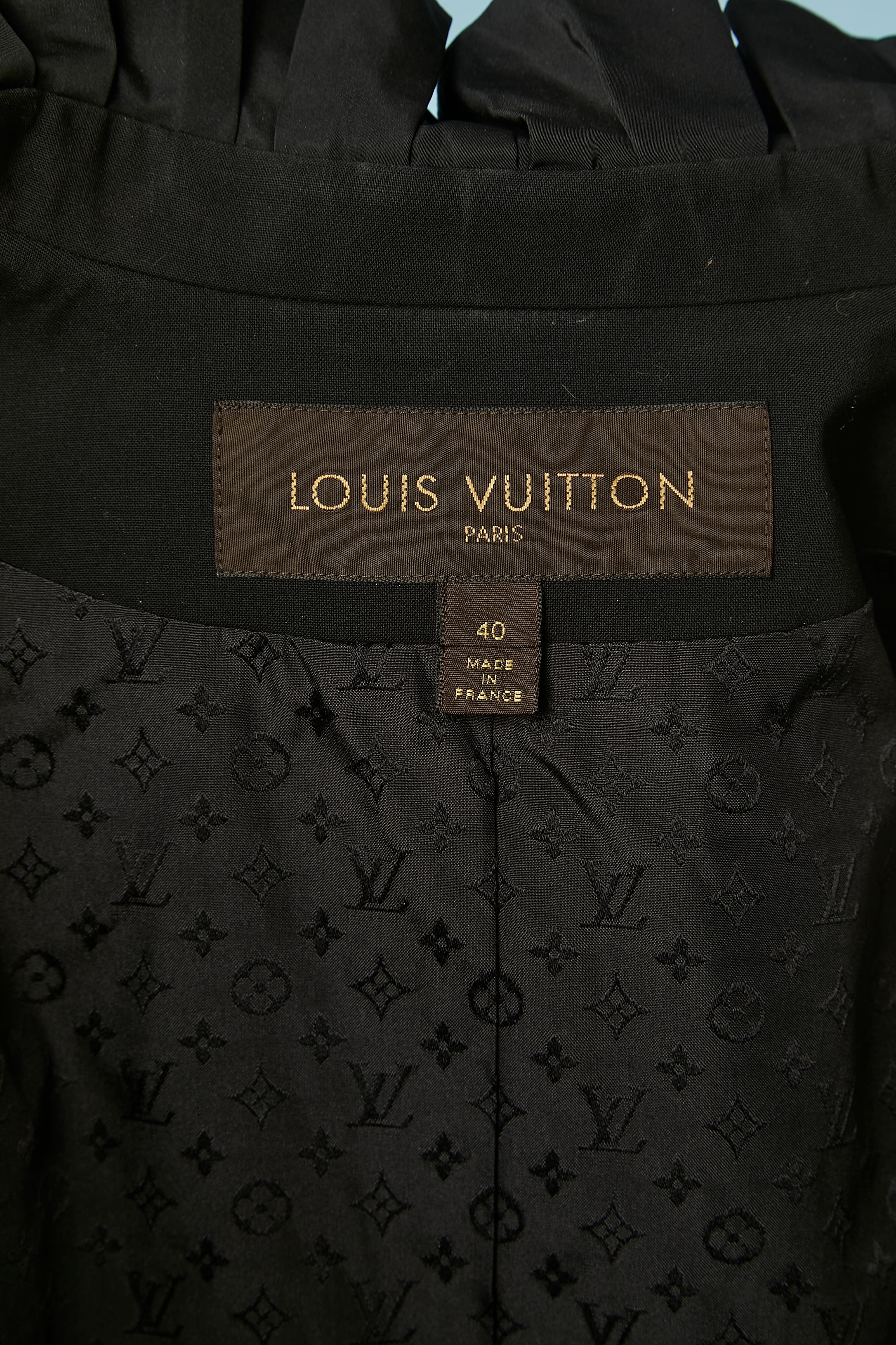 Black single-breasted tuxedo with ruffle on the cuff Louis Vuitton by Marc Jacob For Sale 1