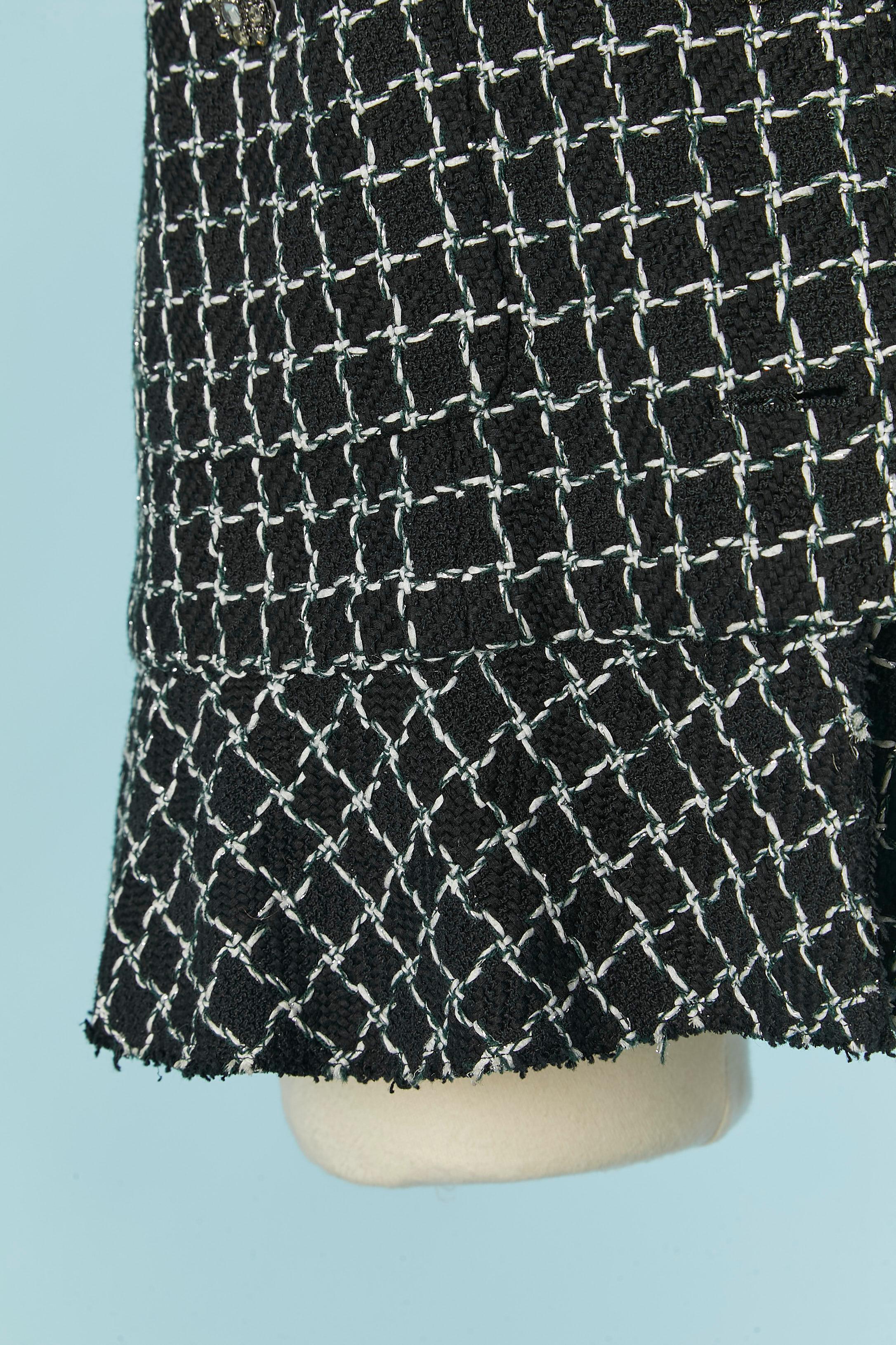 Nero Giacca monopetto nera in tweed con motivo a quadri Chanel in vendita