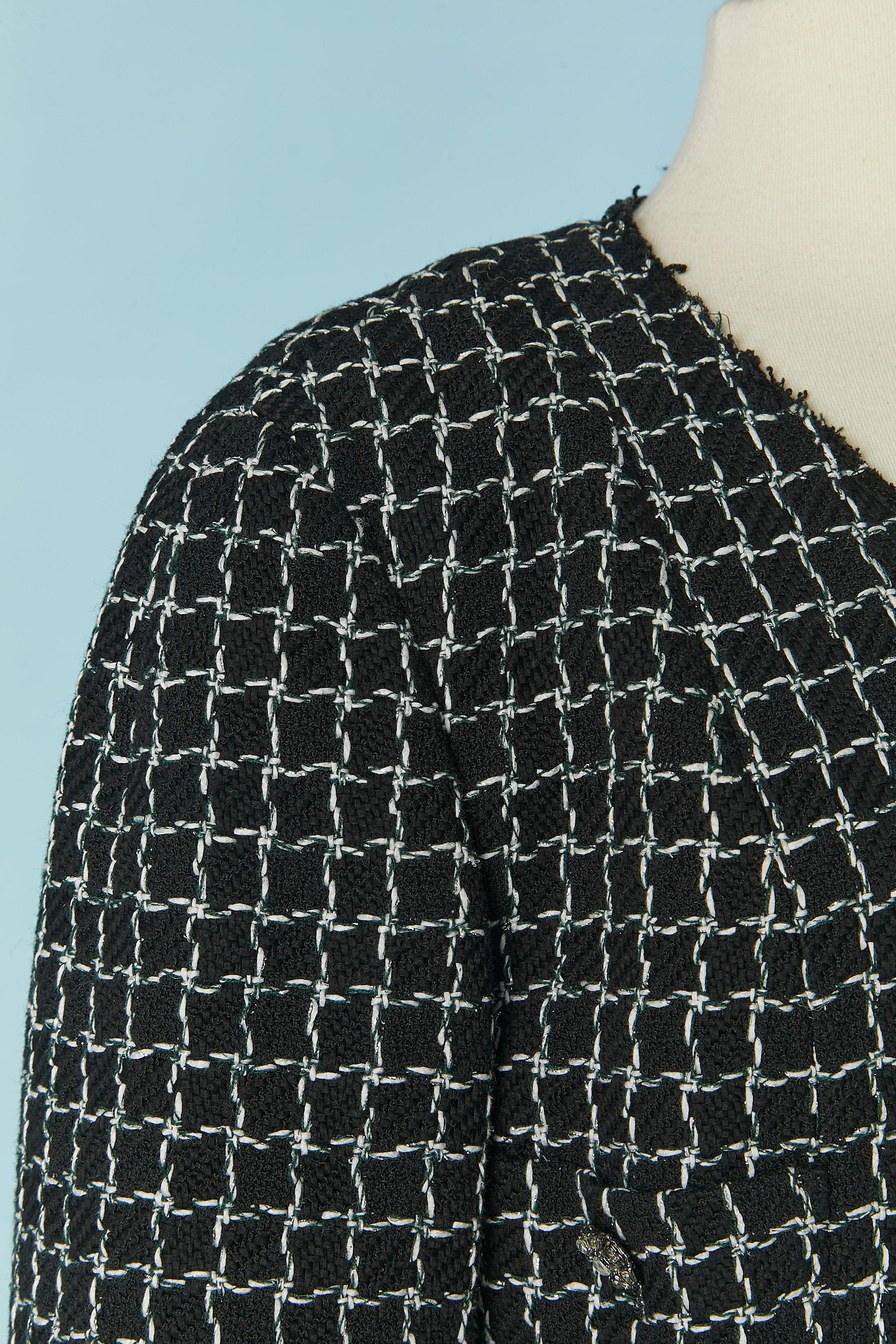 Donna Giacca monopetto nera in tweed con motivo a quadri Chanel in vendita