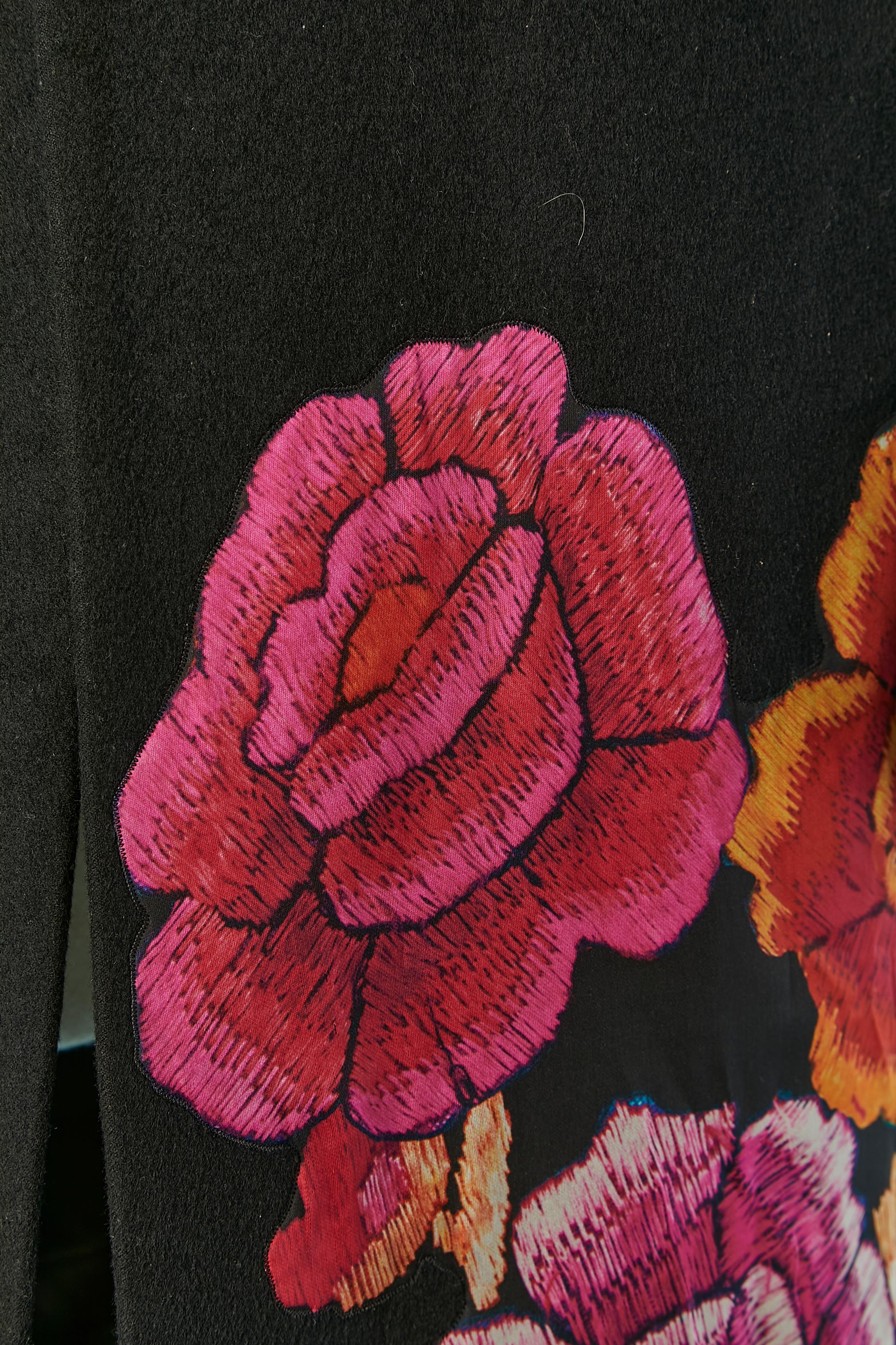 Noir Manteau en laine noir à simple boutonnage avec appliqué imprimé Roberto Cavalli en vente