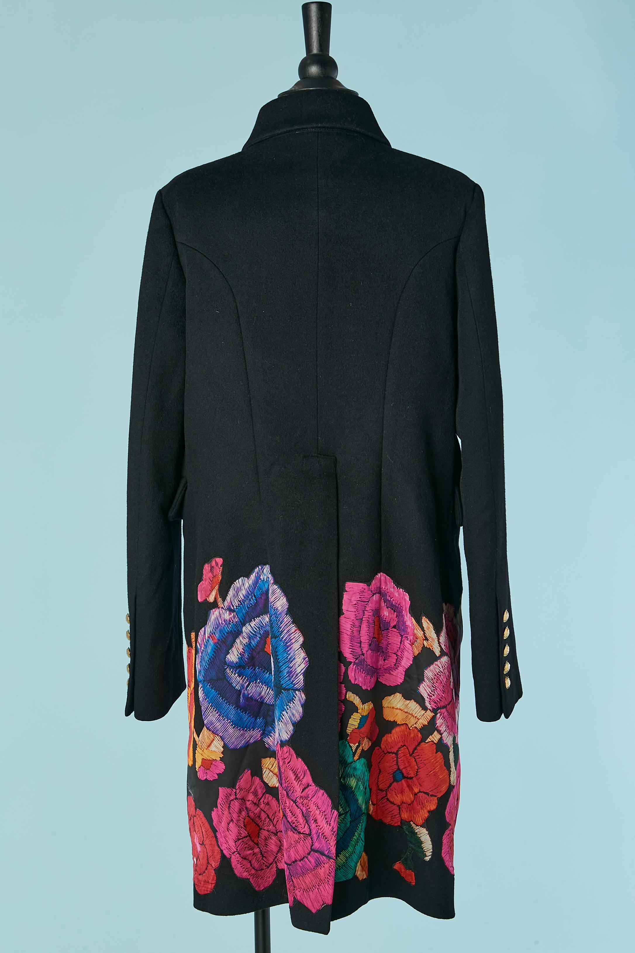 Manteau en laine noir à simple boutonnage avec appliqué imprimé Roberto Cavalli en vente 2