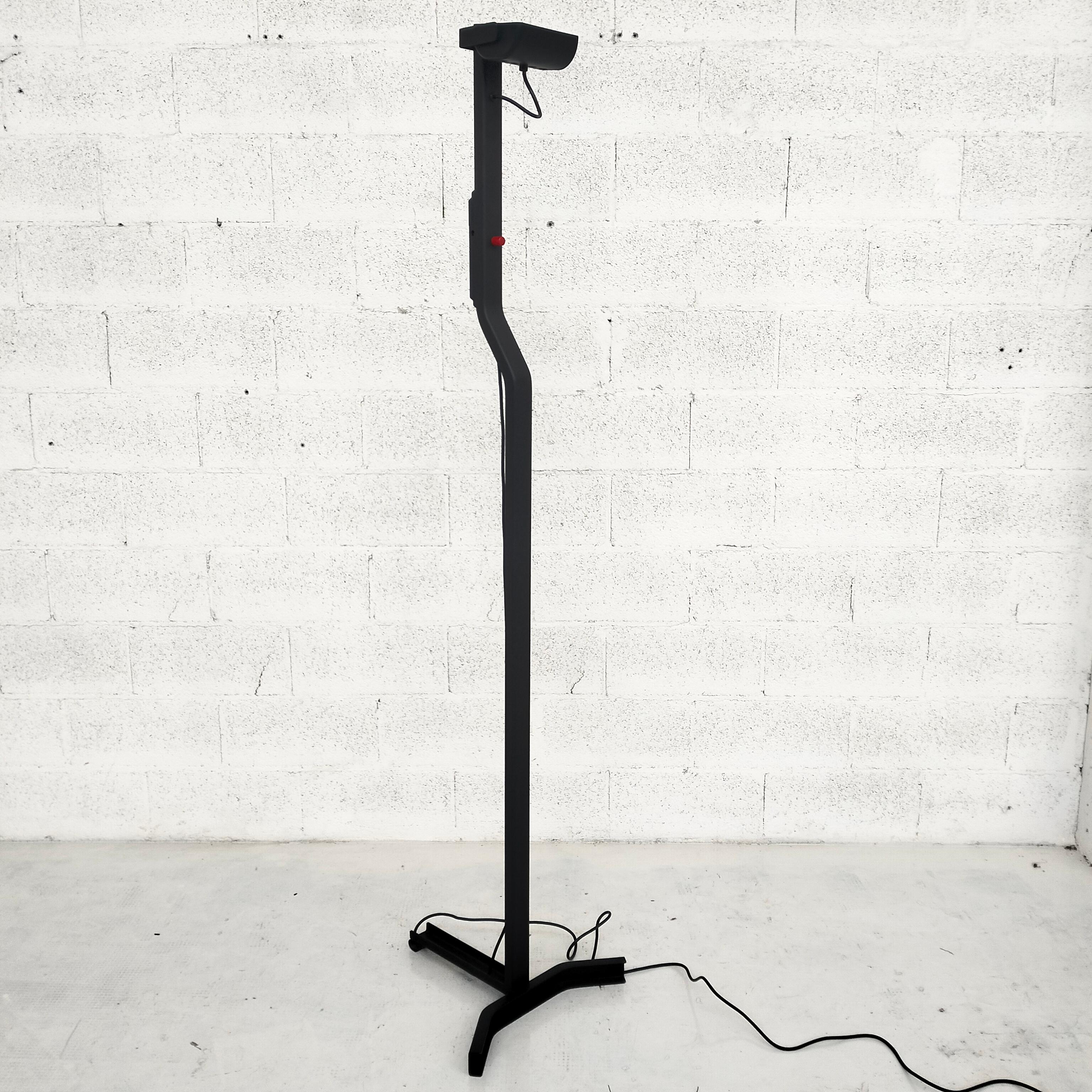 Black halogen floor lamp Sirio model designed by Kazuhide Takahama and manufactured by Sirrah, Italy 1977. 
Matt black painted metal floor lamp with red switch.
The whole C-beam structure C-confers a Minimalist appeal.
Very good