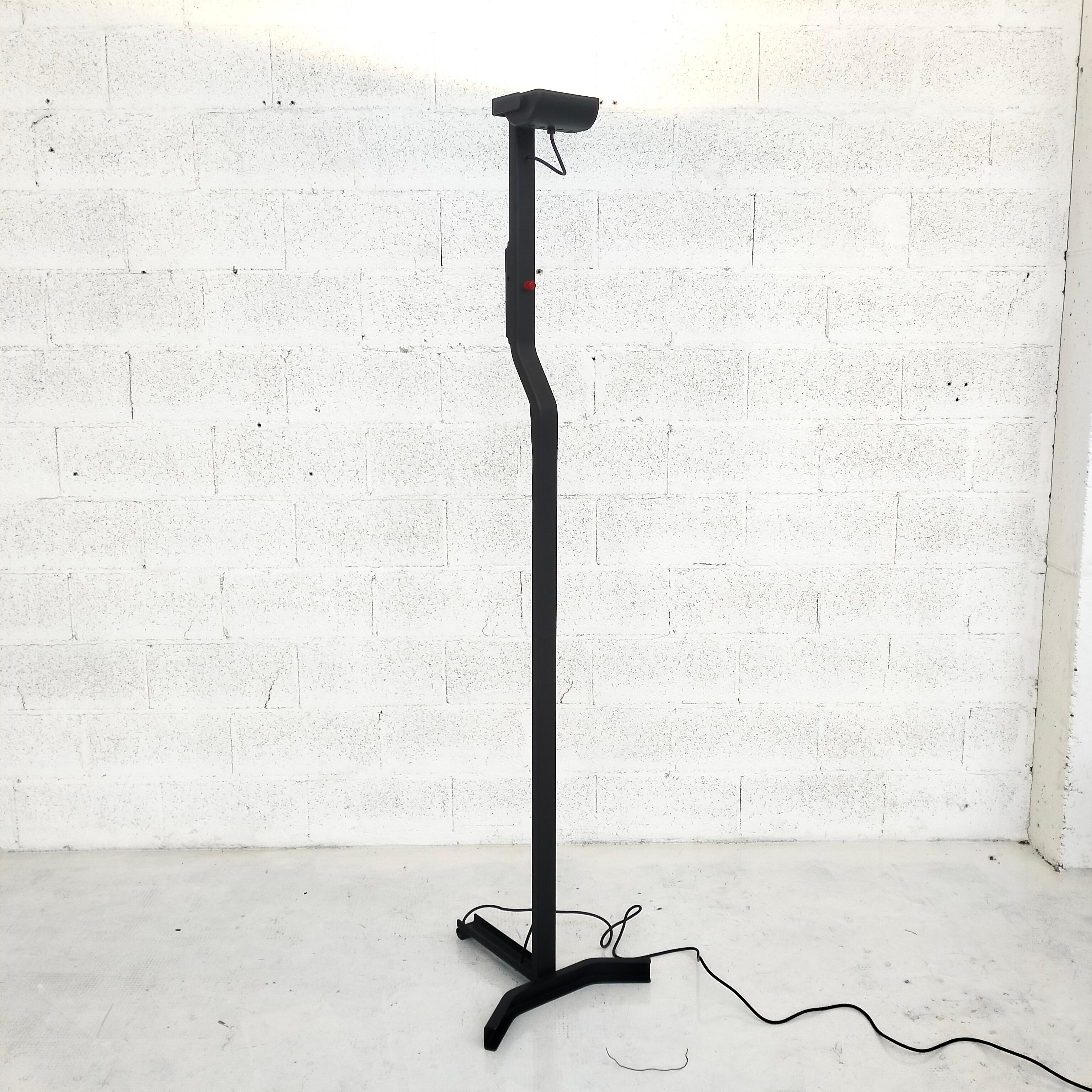 Black Sirio Floor Lamp by Kazuhide Takahama for Sirrah 1977 In Good Condition For Sale In Padova, IT