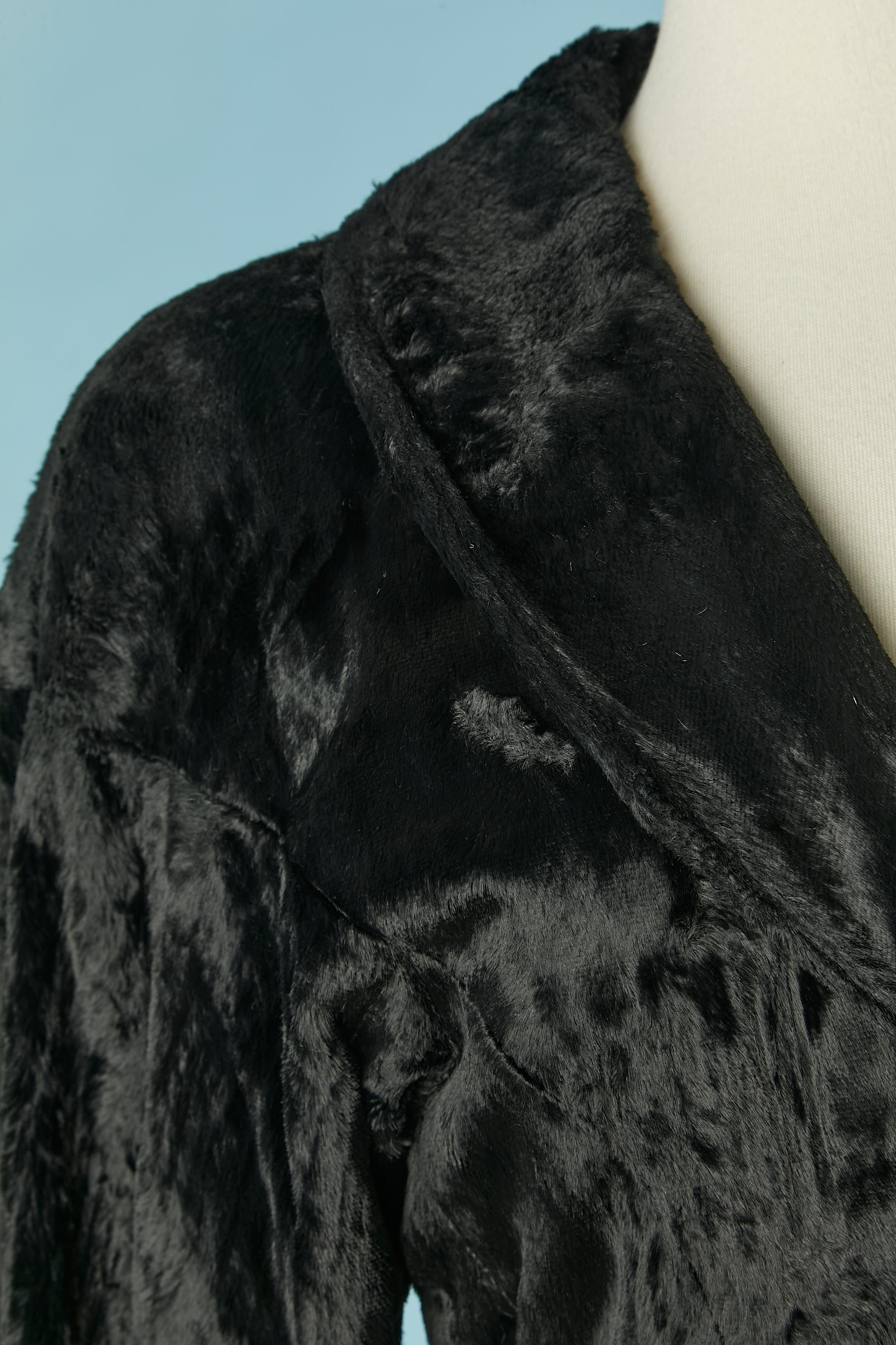 Women's Black skirt-suit in velvet looking like faux fur FENDI For Sale