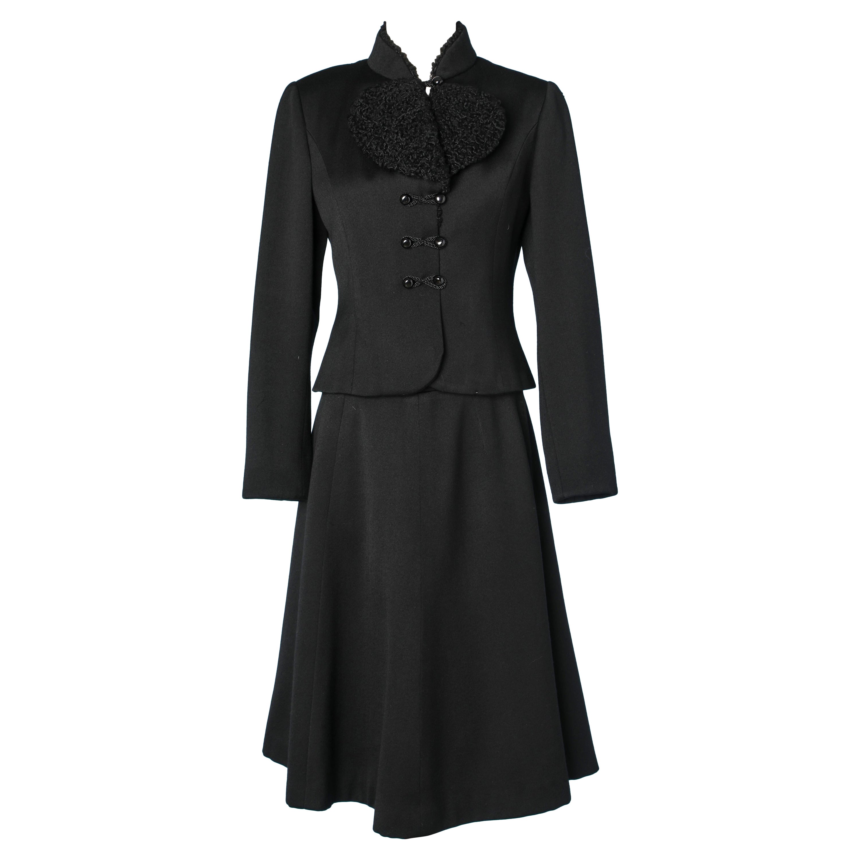 Traje-falda negro de lana, cachemira y cuello de astracán Chloé