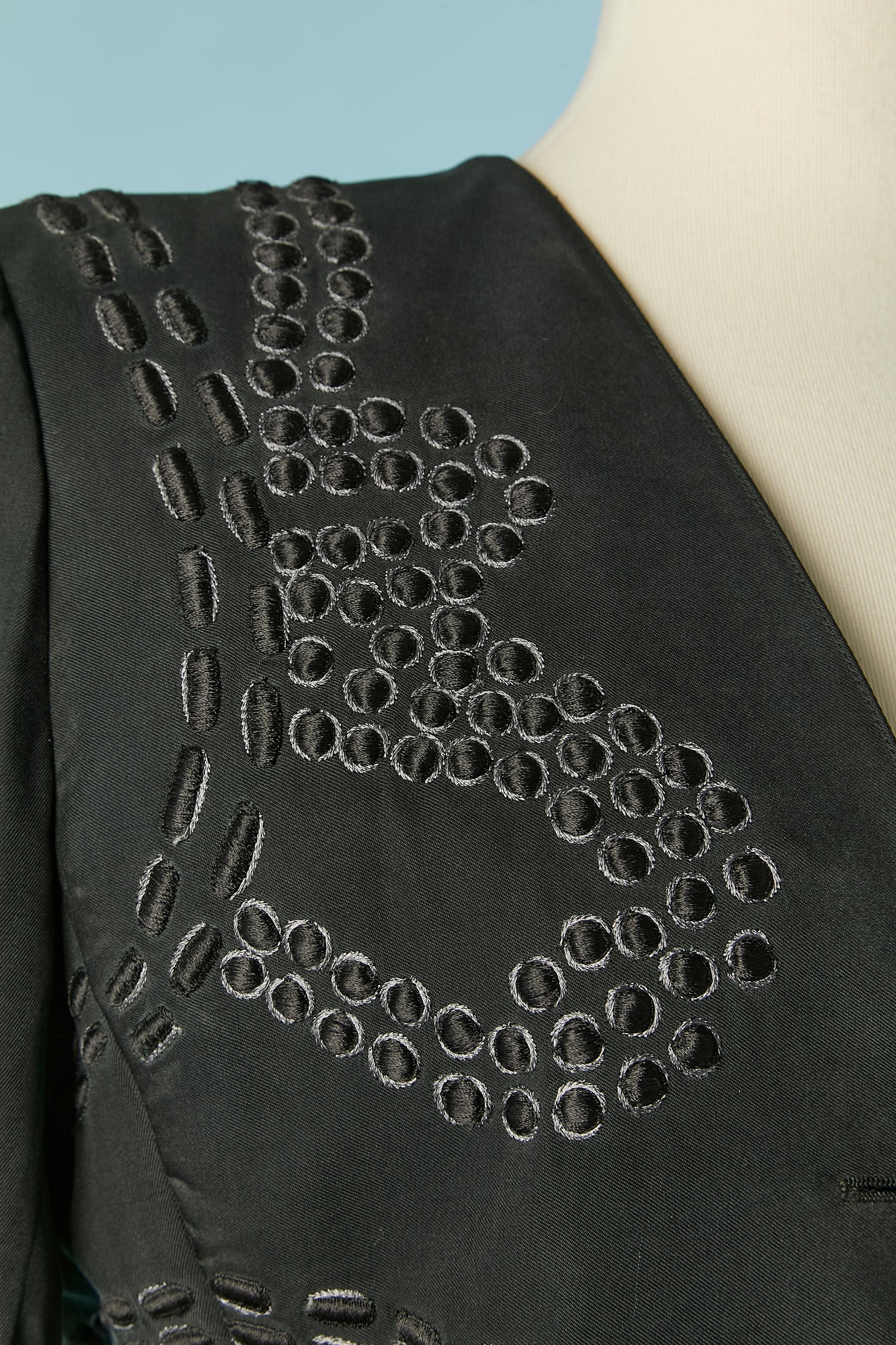 Black skirt suit with black and grey threads embroideries Valentino Boutique In Excellent Condition For Sale In Saint-Ouen-Sur-Seine, FR